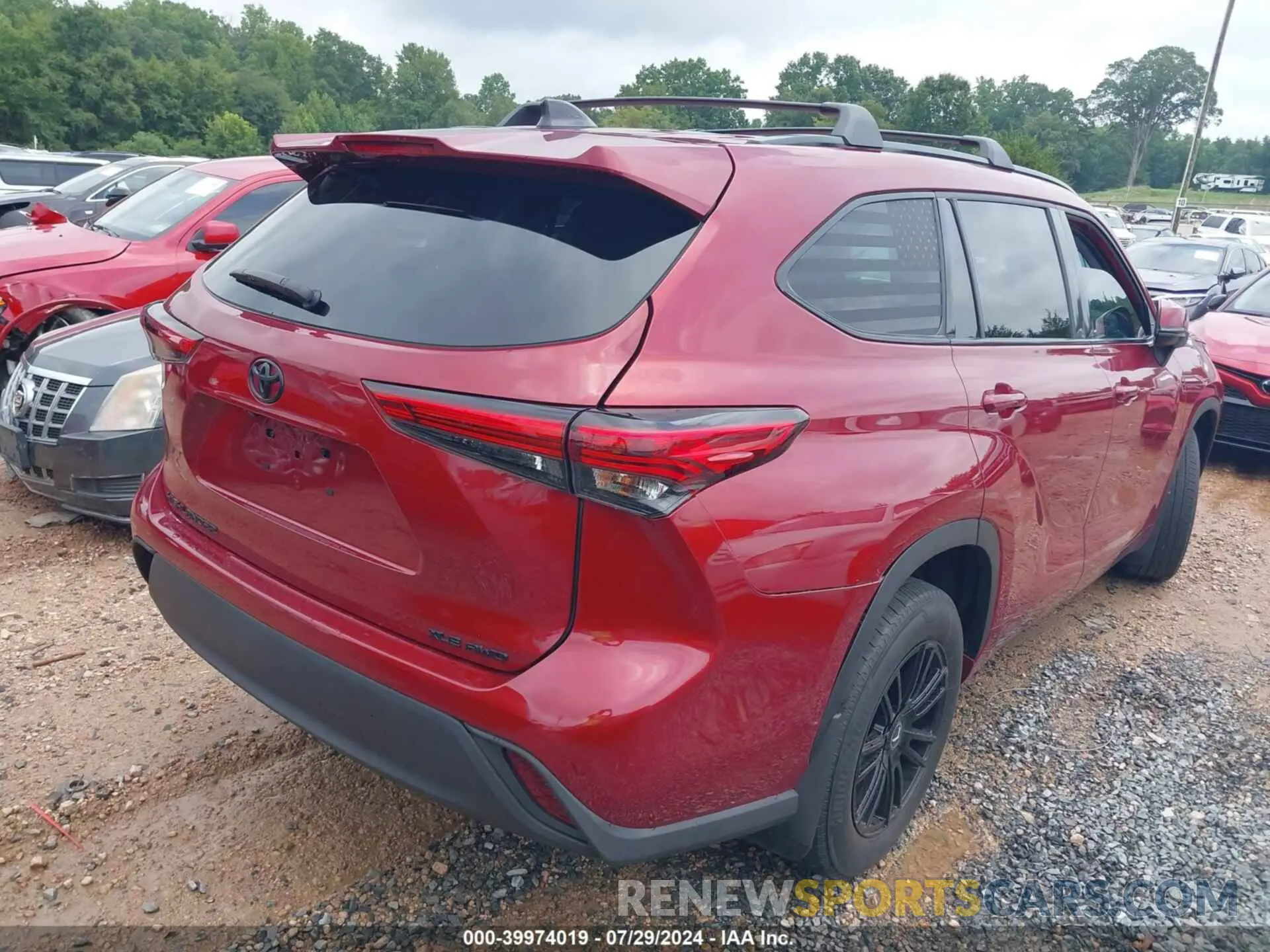 4 Photograph of a damaged car 5TDGZRBH8MS529677 TOYOTA HIGHLANDER 2021