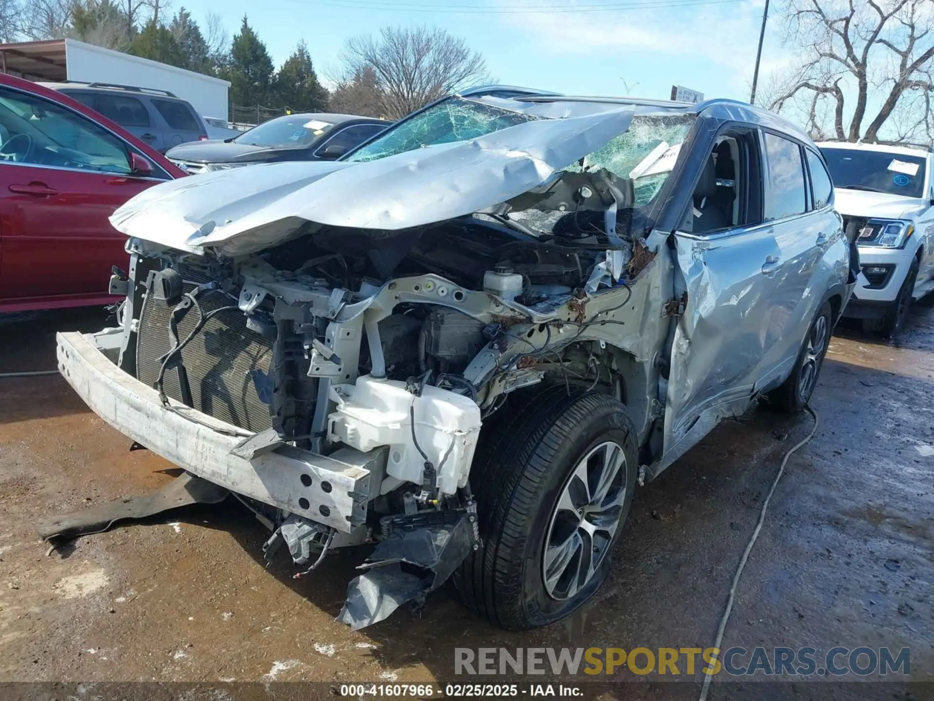 2 Фотография поврежденного автомобиля 5TDGZRBH8MS538038 TOYOTA HIGHLANDER 2021