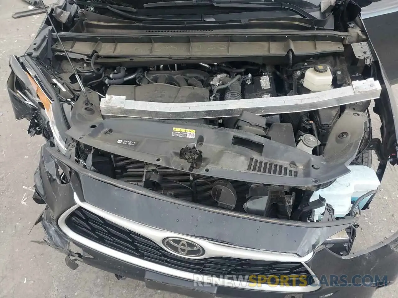 14 Photograph of a damaged car 5TDGZRBH8MS538668 TOYOTA HIGHLANDER 2021