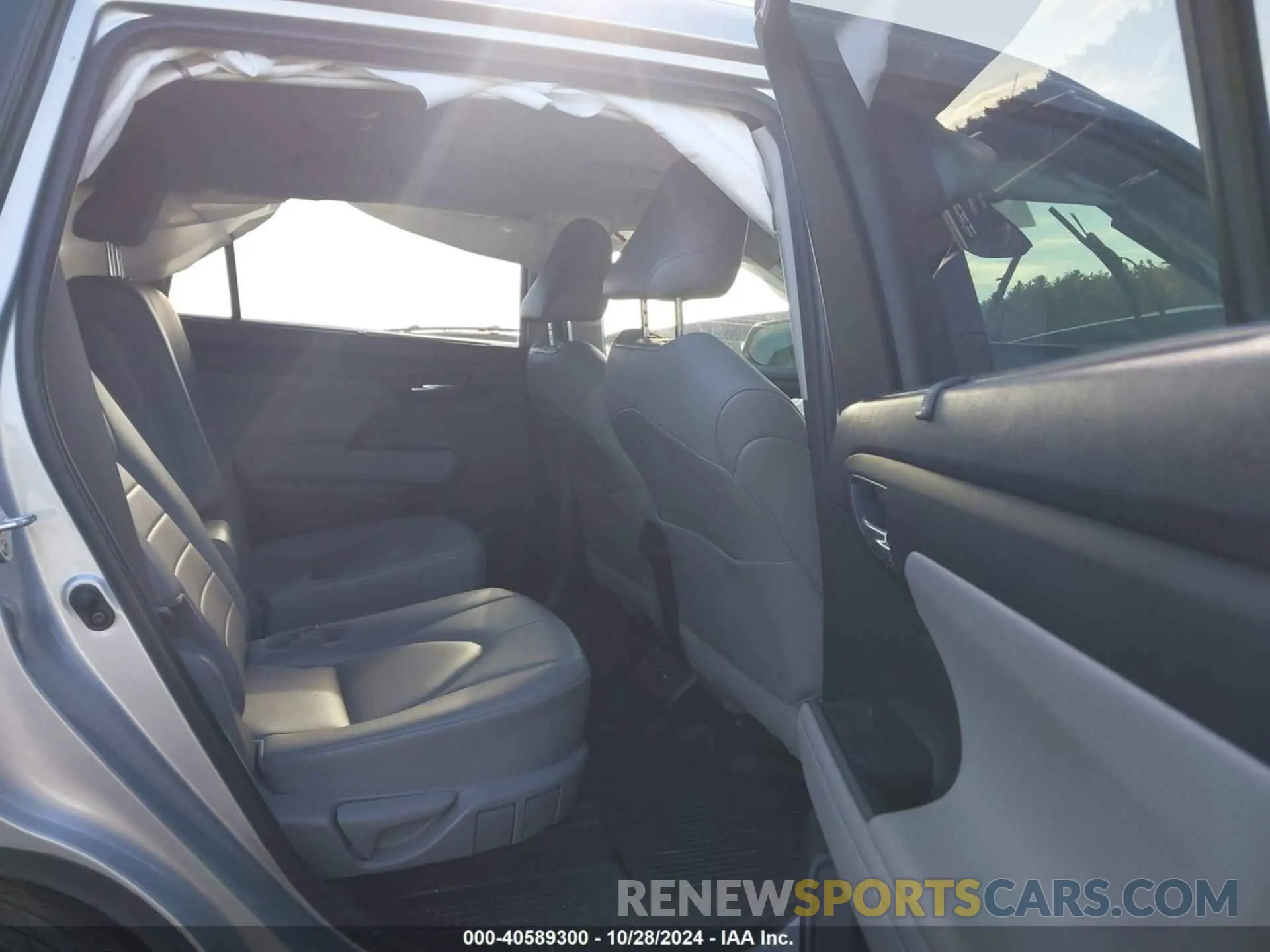 8 Фотография поврежденного автомобиля 5TDGZRBH9MS538775 TOYOTA HIGHLANDER 2021