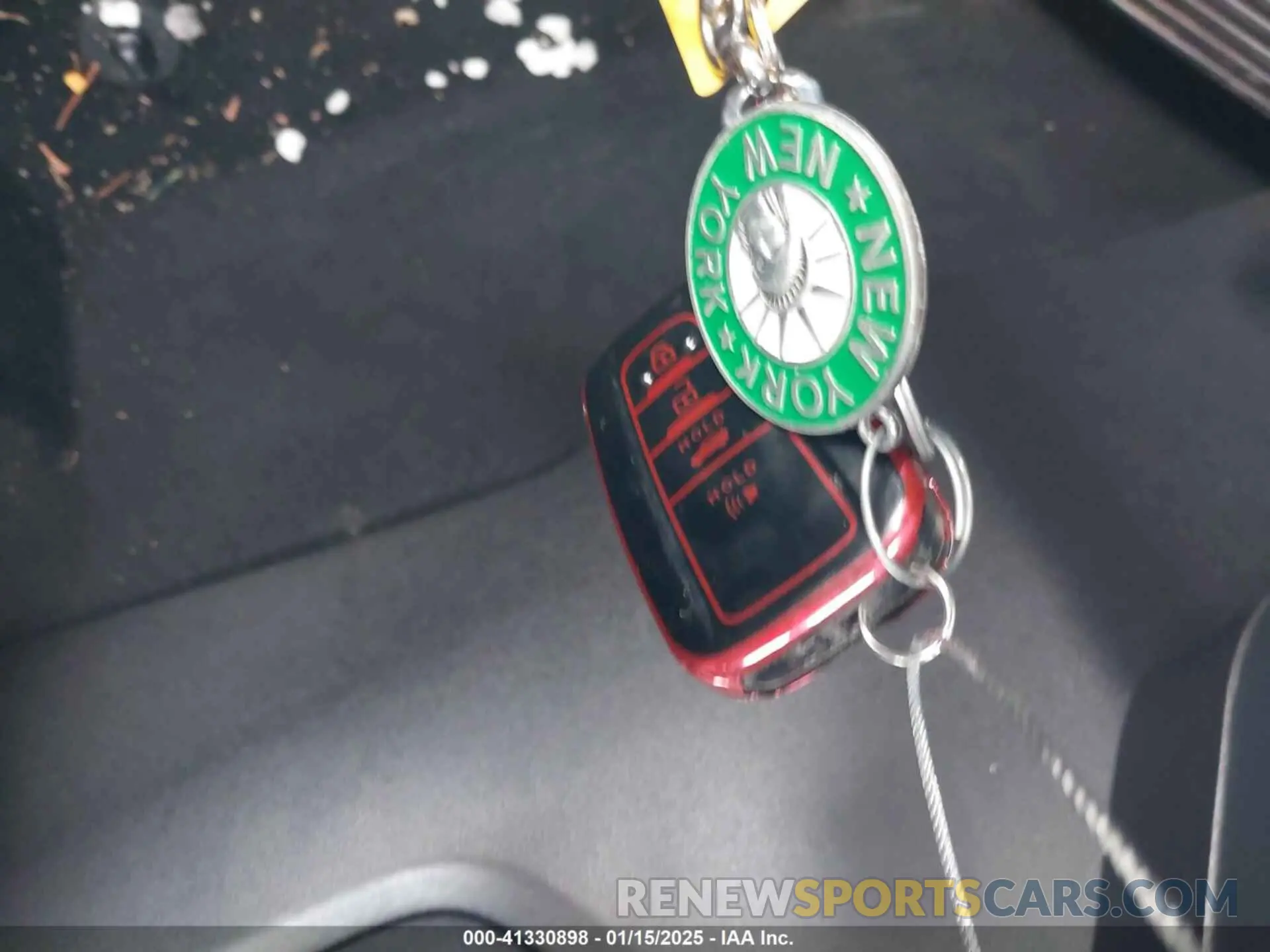 11 Photograph of a damaged car 5TDGZRBHXMS543600 TOYOTA HIGHLANDER 2021