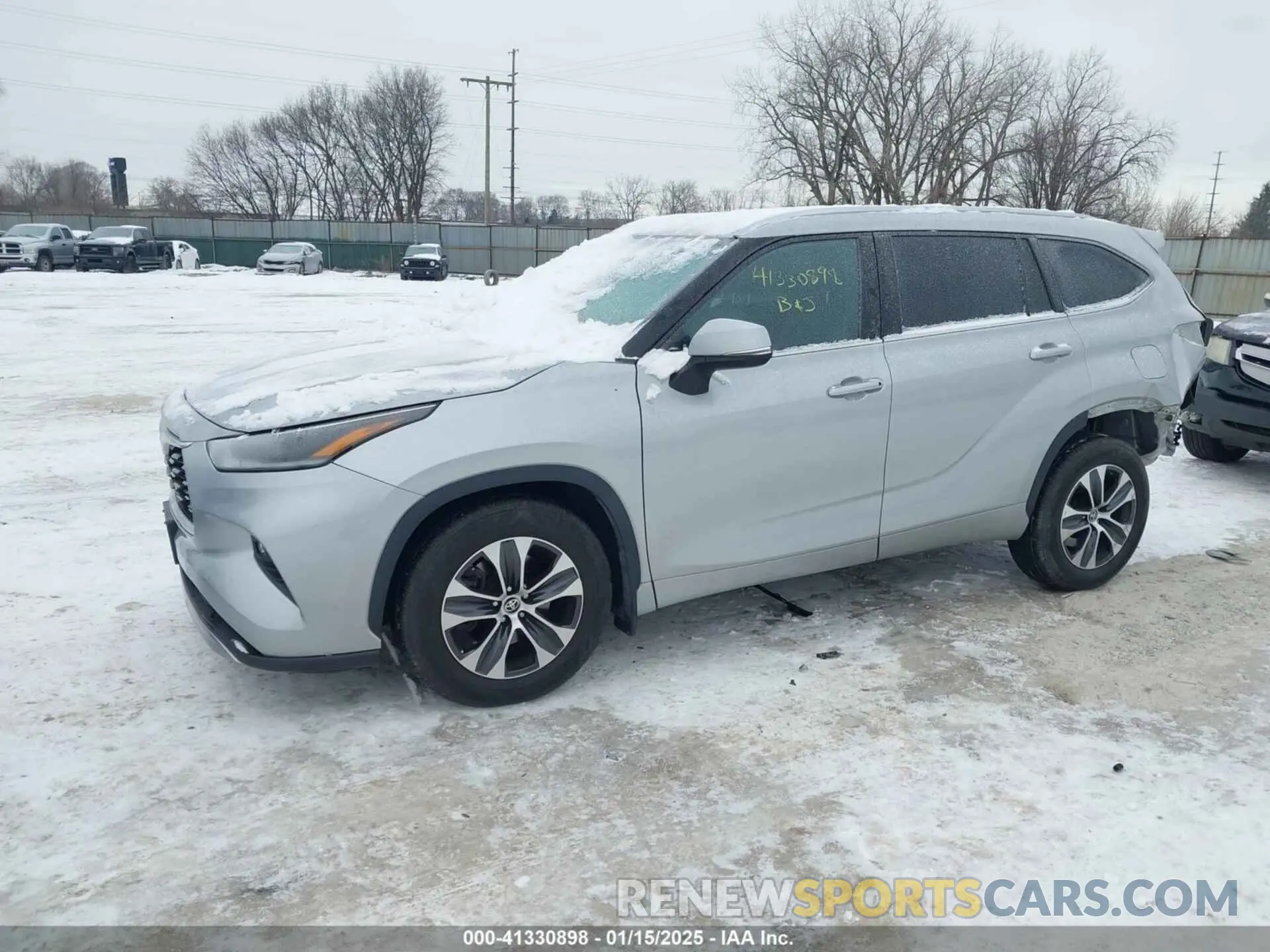 2 Photograph of a damaged car 5TDGZRBHXMS543600 TOYOTA HIGHLANDER 2021