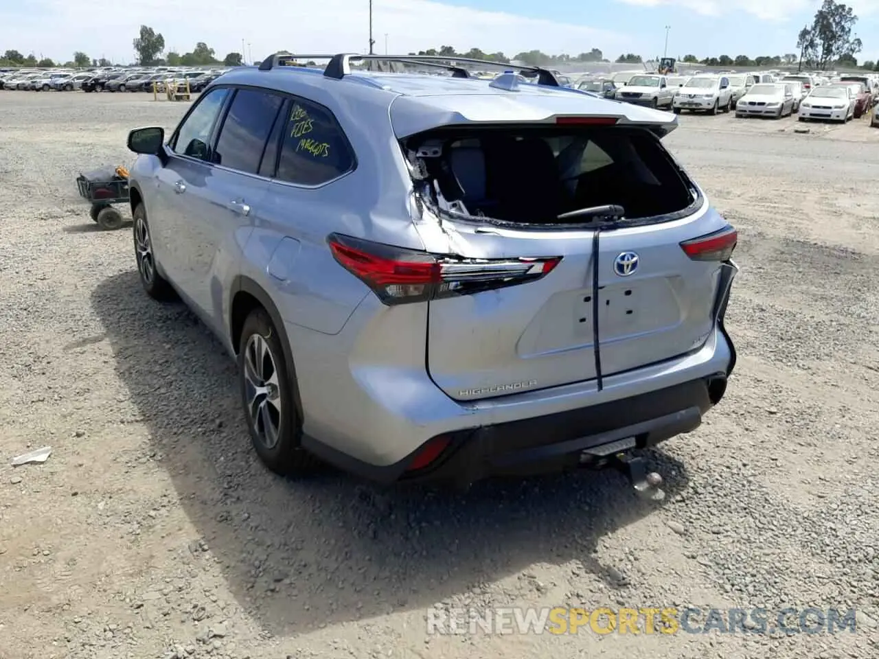 3 Фотография поврежденного автомобиля 5TDHARAH5MS505799 TOYOTA HIGHLANDER 2021