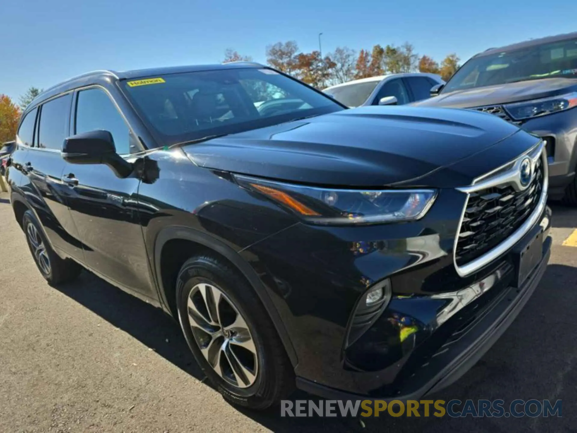1 Photograph of a damaged car 5TDHARAH5MS509187 TOYOTA HIGHLANDER 2021