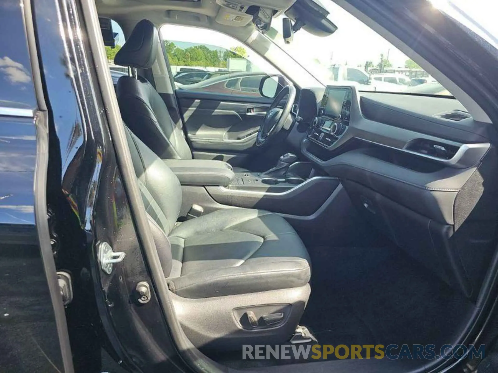 20 Photograph of a damaged car 5TDHARAH6MS012049 TOYOTA HIGHLANDER 2021