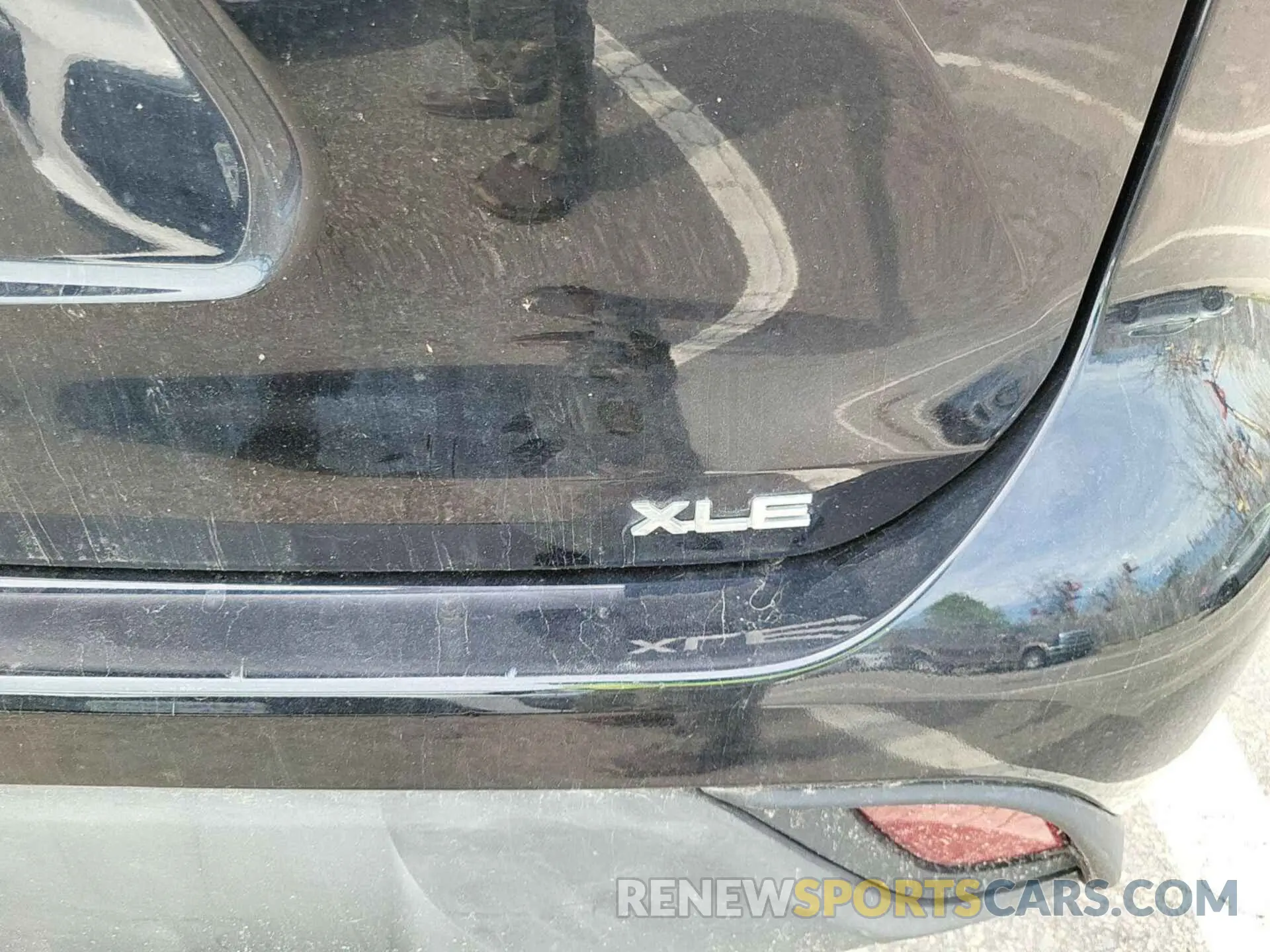 9 Photograph of a damaged car 5TDHARAH8MS011968 TOYOTA HIGHLANDER 2021