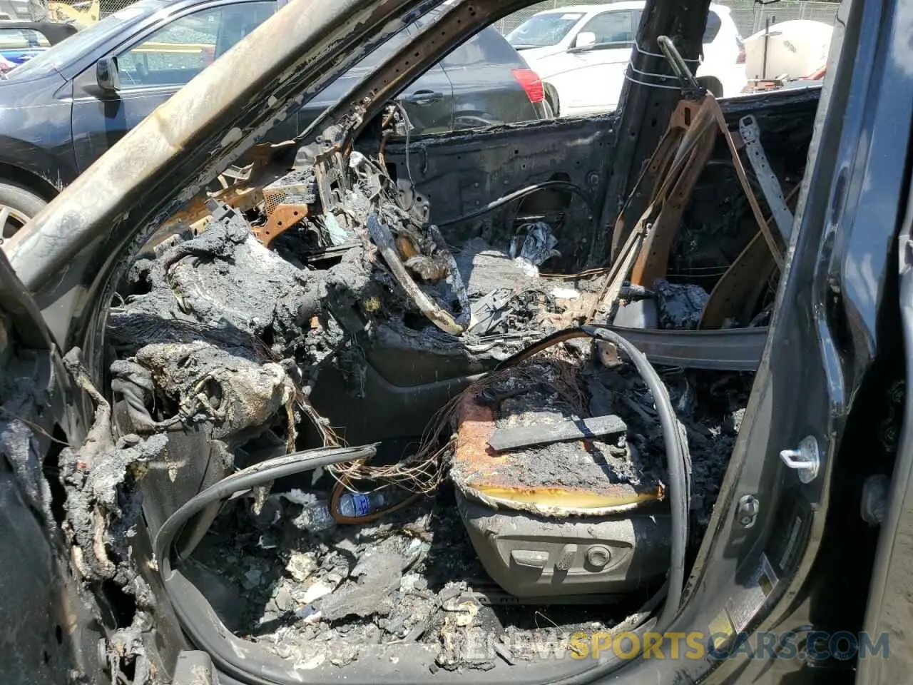 7 Photograph of a damaged car 5TDHBRCH1MS028122 TOYOTA HIGHLANDER 2021