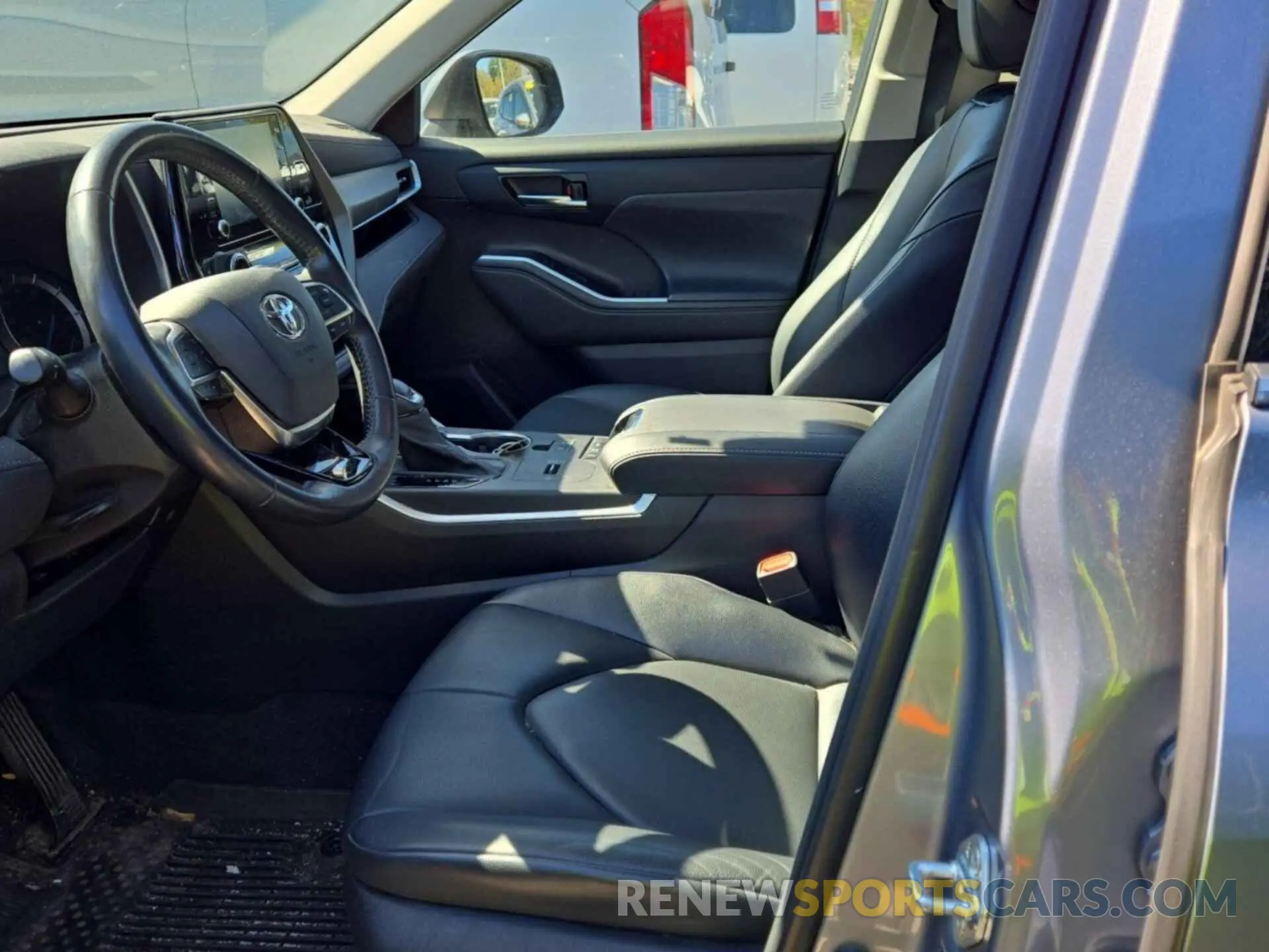 9 Фотография поврежденного автомобиля 5TDHBRCH3MS069349 TOYOTA HIGHLANDER 2021