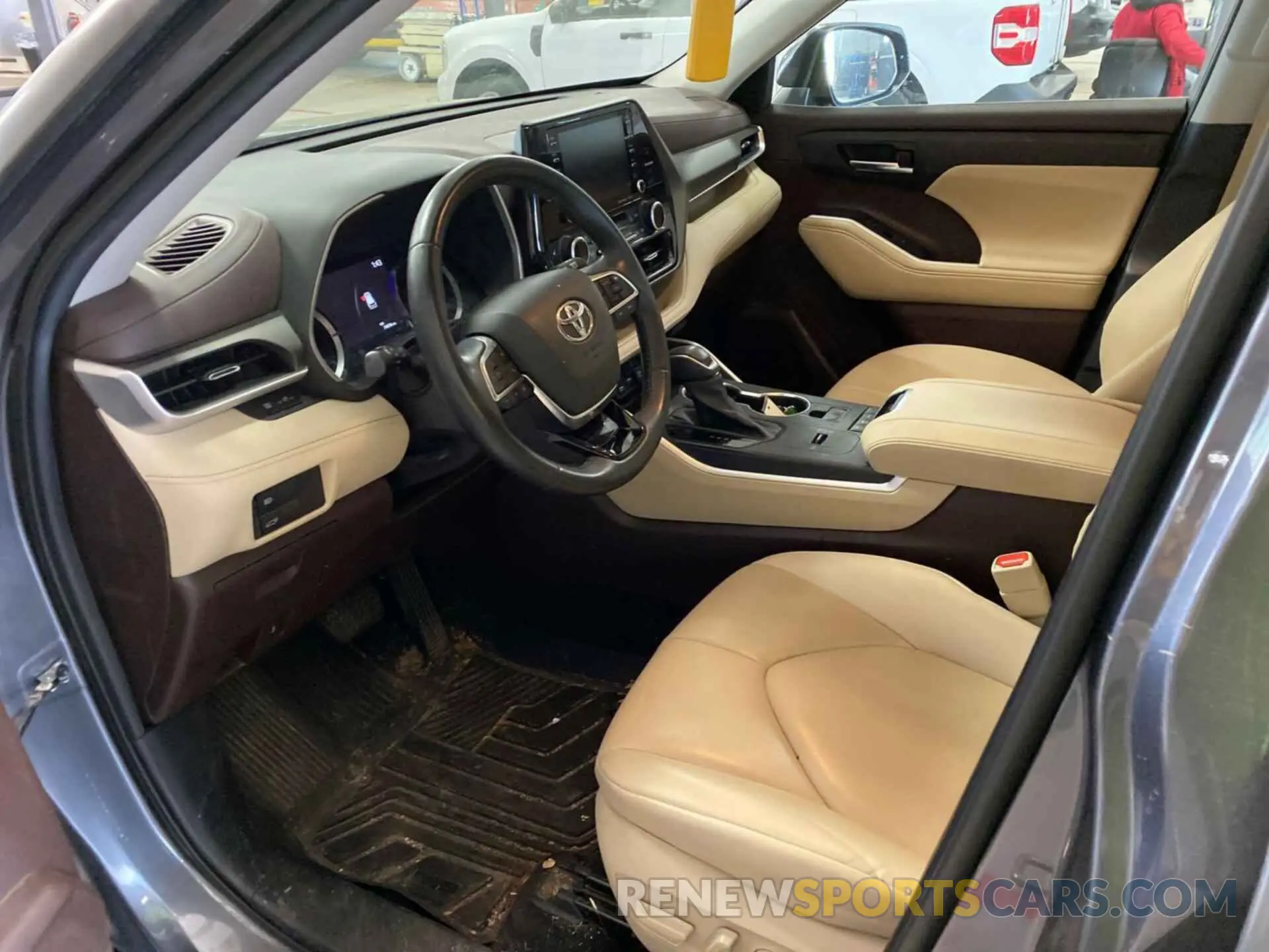 3 Фотография поврежденного автомобиля 5TDHBRCH3MS535572 TOYOTA HIGHLANDER 2021