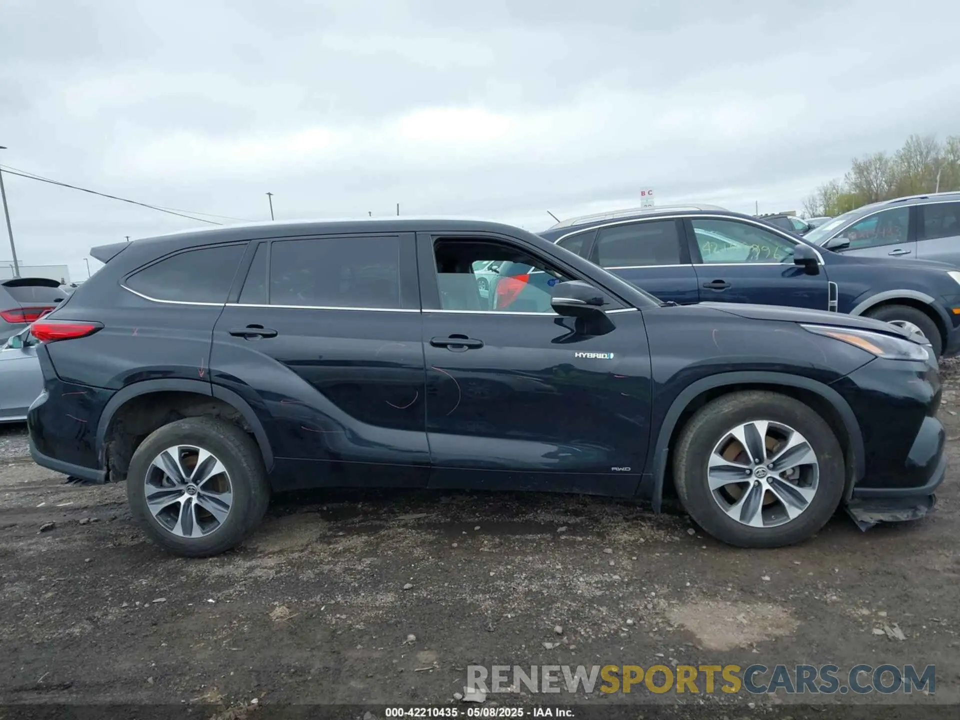 13 Фотография поврежденного автомобиля 5TDHBRCH4MS021228 TOYOTA HIGHLANDER 2021