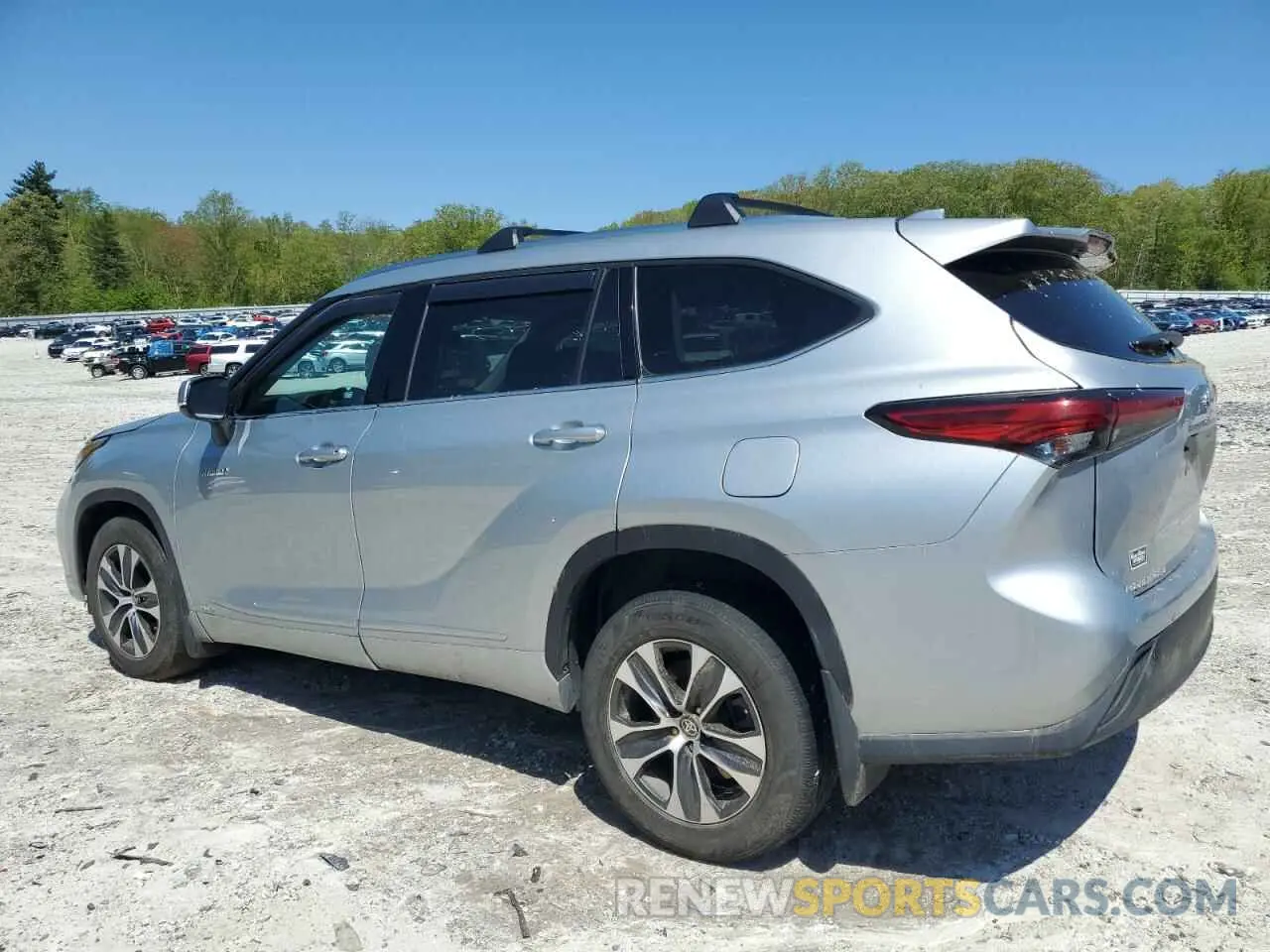 2 Photograph of a damaged car 5TDHBRCH4MS522569 TOYOTA HIGHLANDER 2021