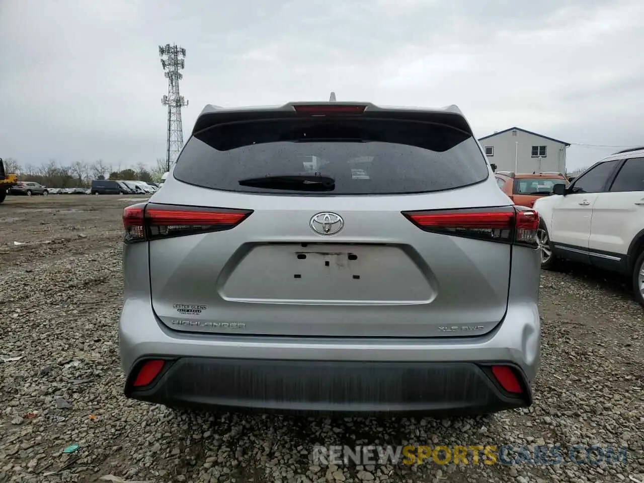 6 Photograph of a damaged car 5TDHZRBH0MS072027 TOYOTA HIGHLANDER 2021