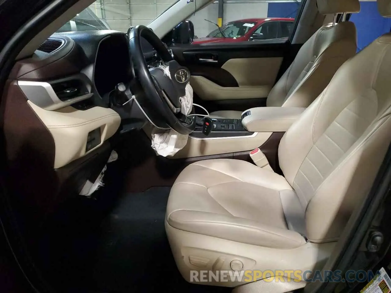 7 Photograph of a damaged car 5TDHZRBH1MS085739 TOYOTA HIGHLANDER 2021