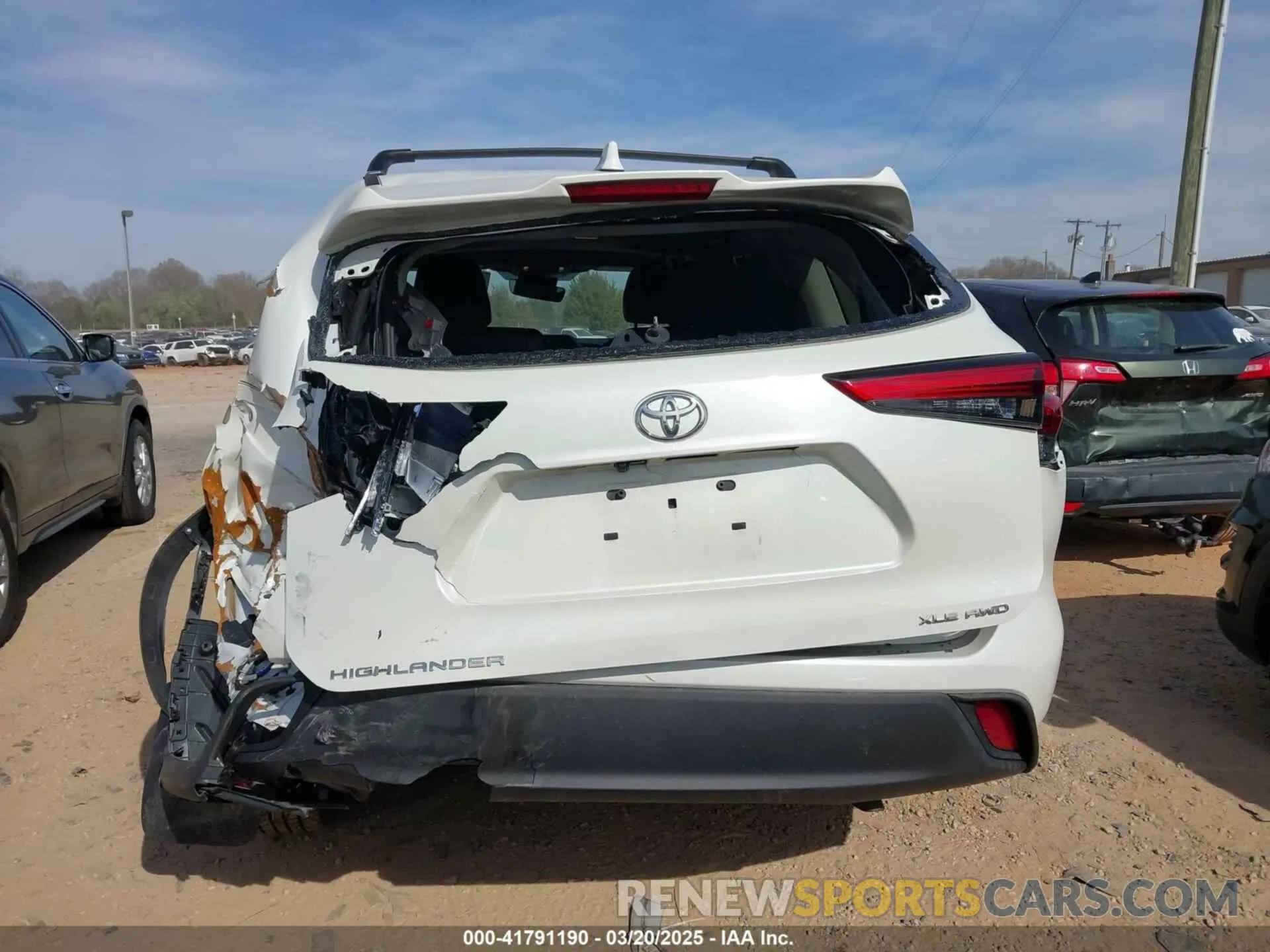 16 Photograph of a damaged car 5TDHZRBH6MS539502 TOYOTA HIGHLANDER 2021
