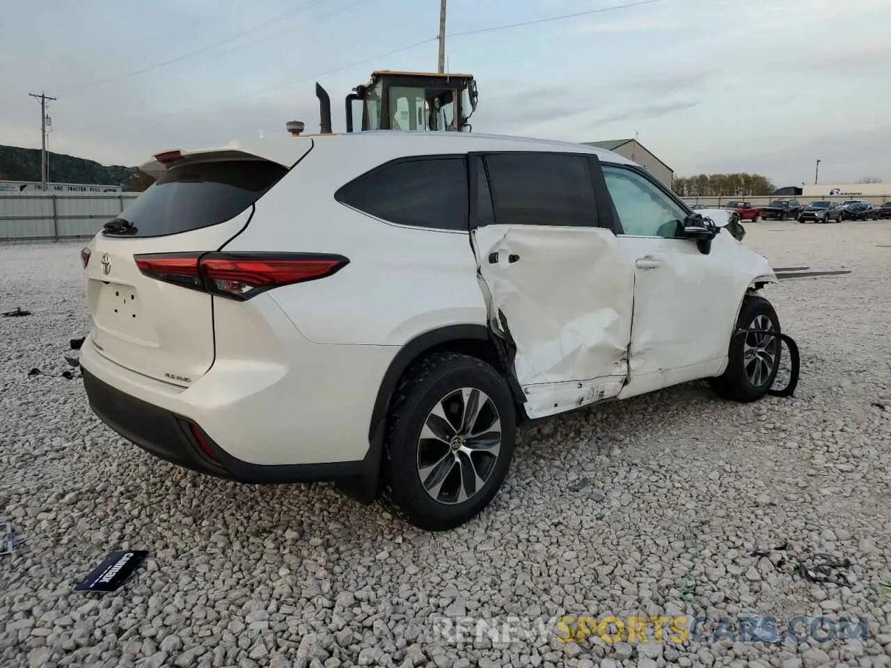 3 Photograph of a damaged car 5TDHZRBH7MS060179 TOYOTA HIGHLANDER 2021