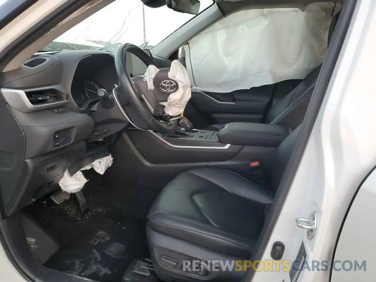 7 Photograph of a damaged car 5TDHZRBH7MS060179 TOYOTA HIGHLANDER 2021