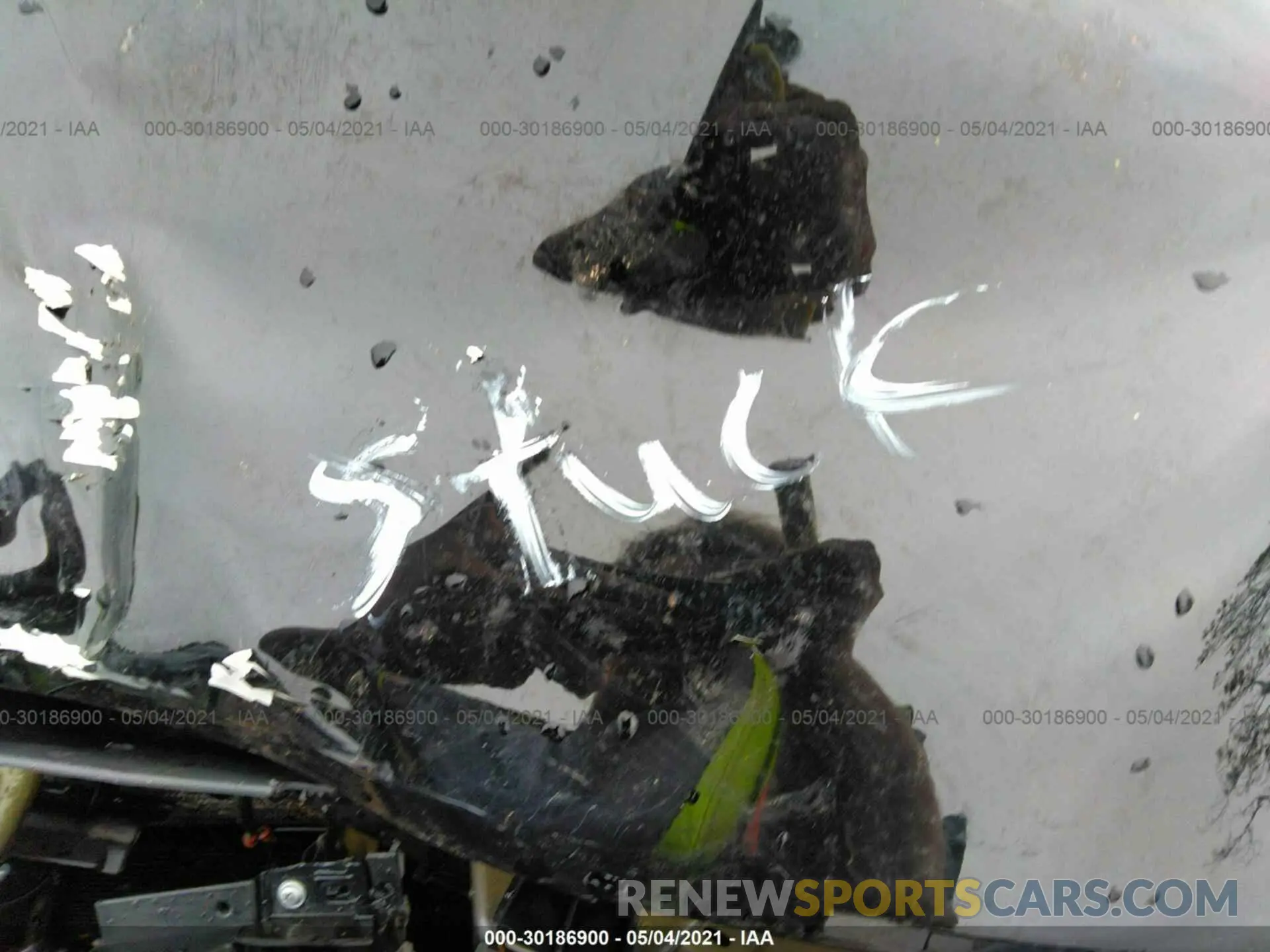 10 Photograph of a damaged car 5TDHZRBH7MS079119 TOYOTA HIGHLANDER 2021