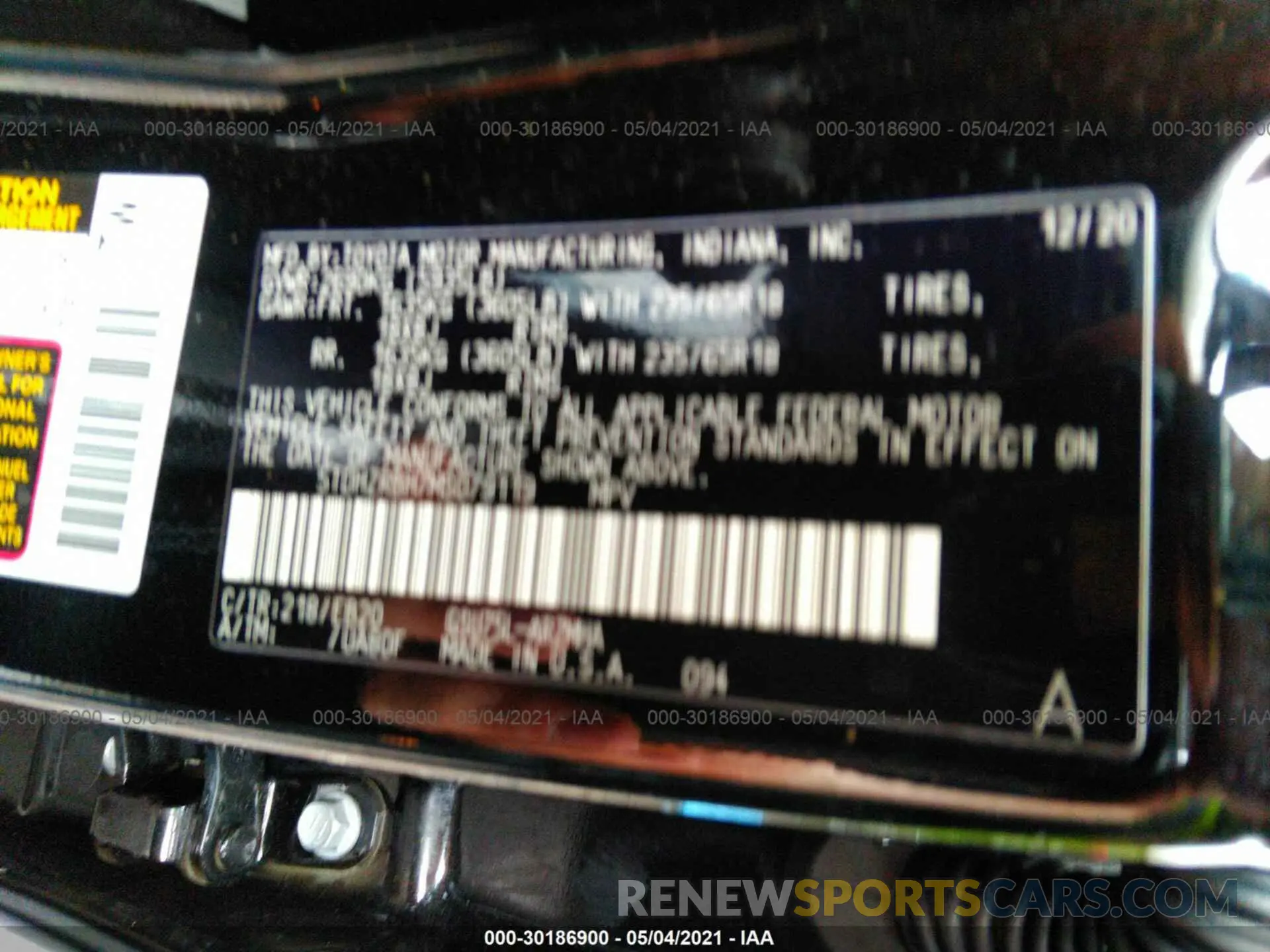 9 Photograph of a damaged car 5TDHZRBH7MS079119 TOYOTA HIGHLANDER 2021