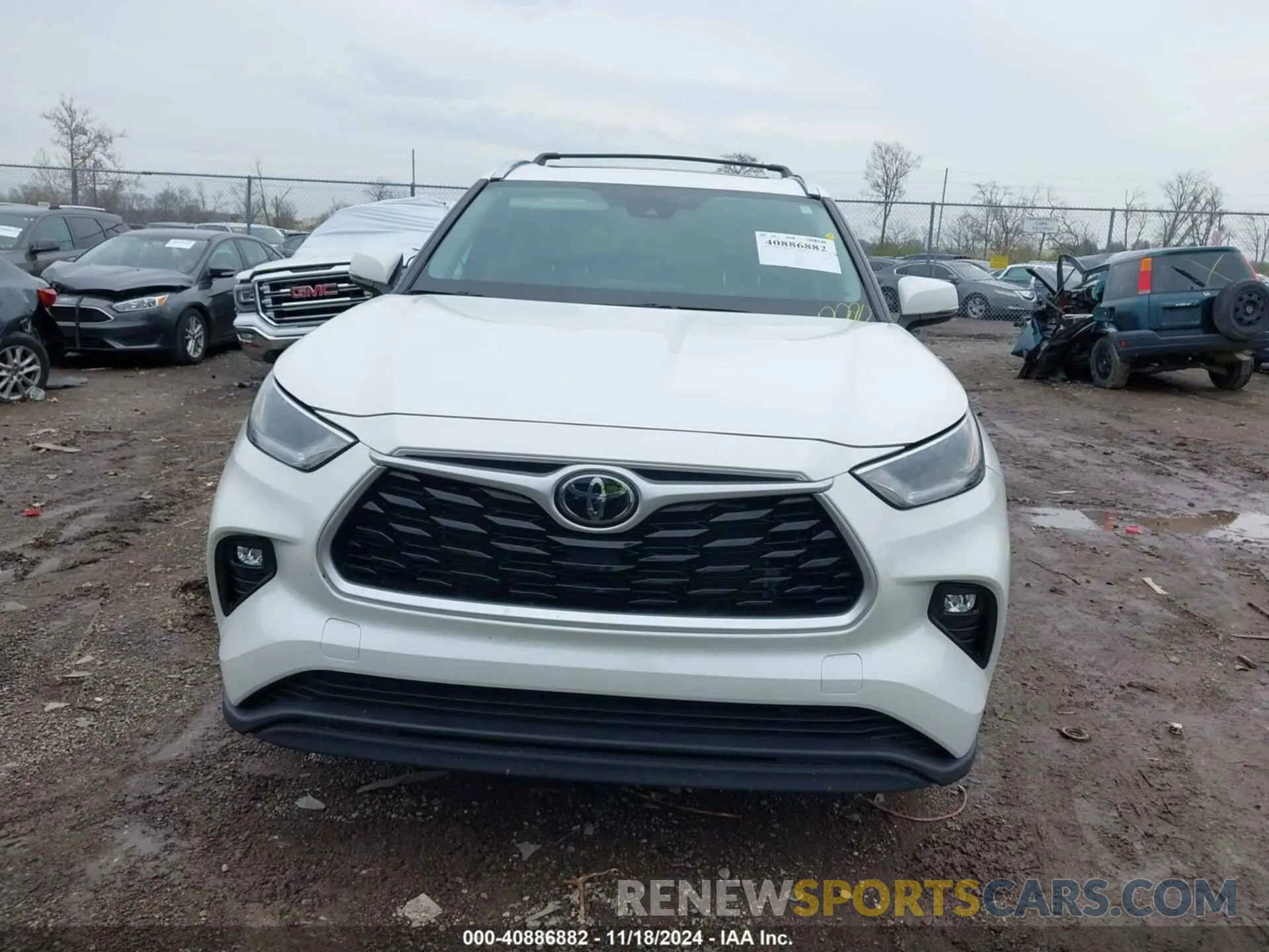 13 Photograph of a damaged car 5TDHZRBH8MS138517 TOYOTA HIGHLANDER 2021