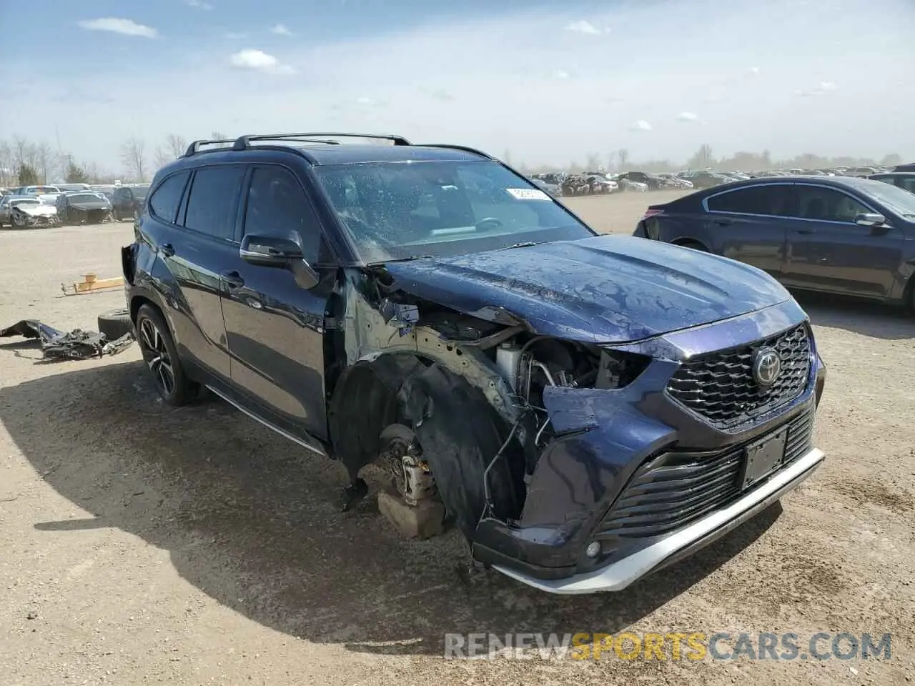 4 Photograph of a damaged car 5TDJZRBH2MS110245 TOYOTA HIGHLANDER 2021