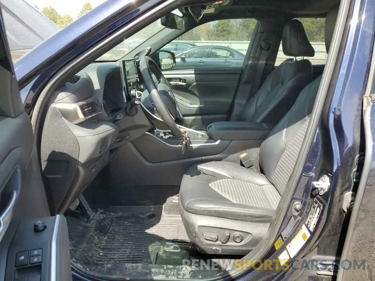 7 Photograph of a damaged car 5TDJZRBH2MS110245 TOYOTA HIGHLANDER 2021