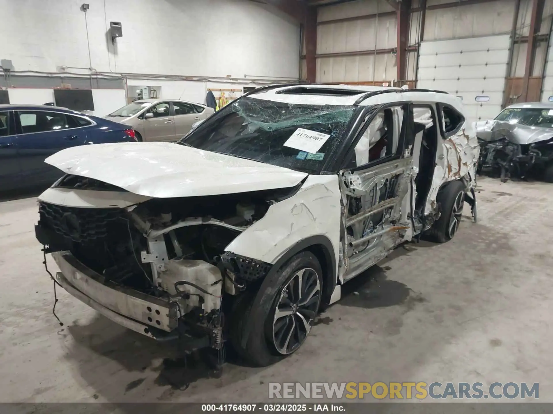 6 Фотография поврежденного автомобиля 5TDJZRBH3MS096534 TOYOTA HIGHLANDER 2021