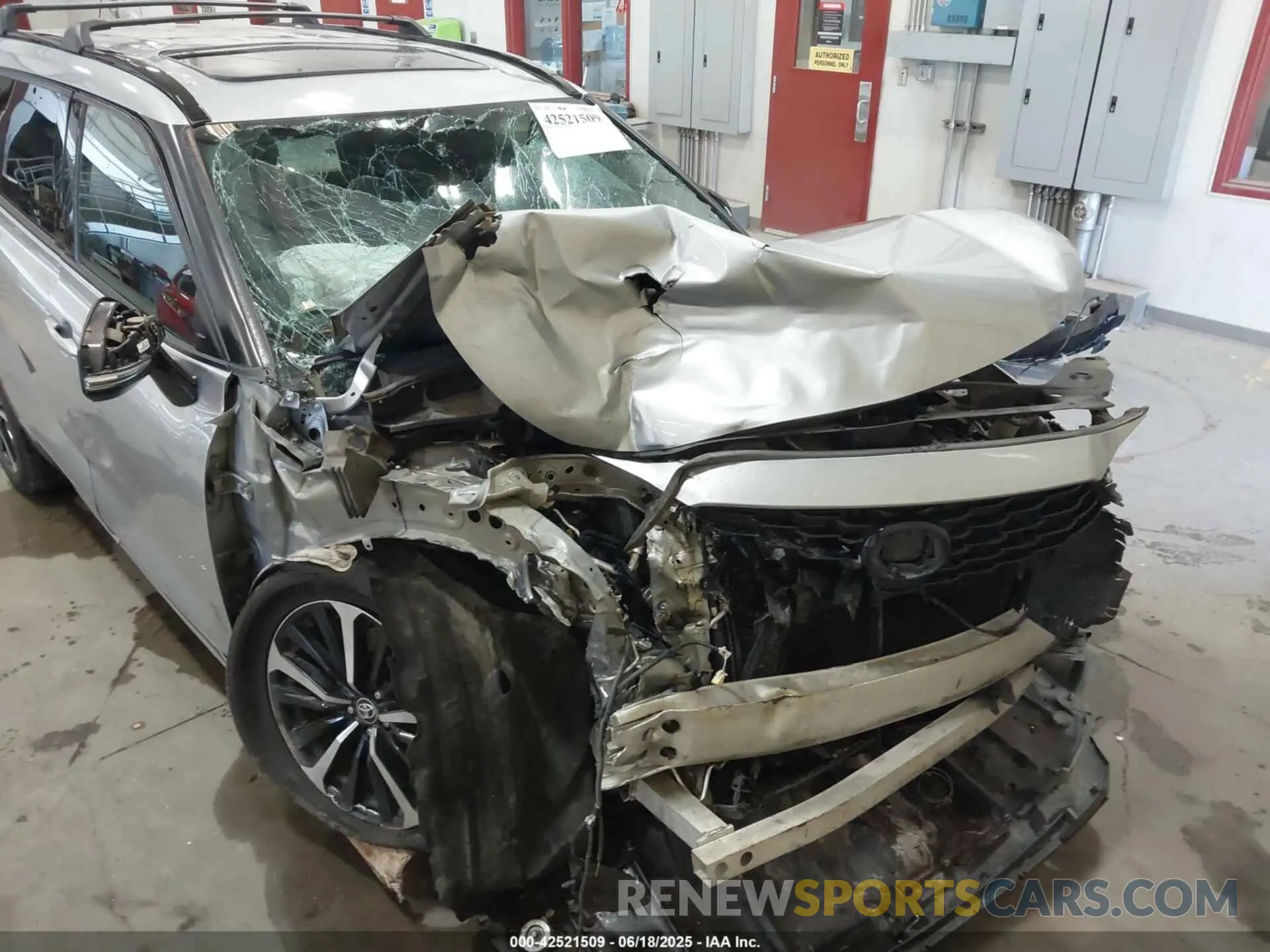17 Фотография поврежденного автомобиля 5TDJZRBH8MS072794 TOYOTA HIGHLANDER 2021