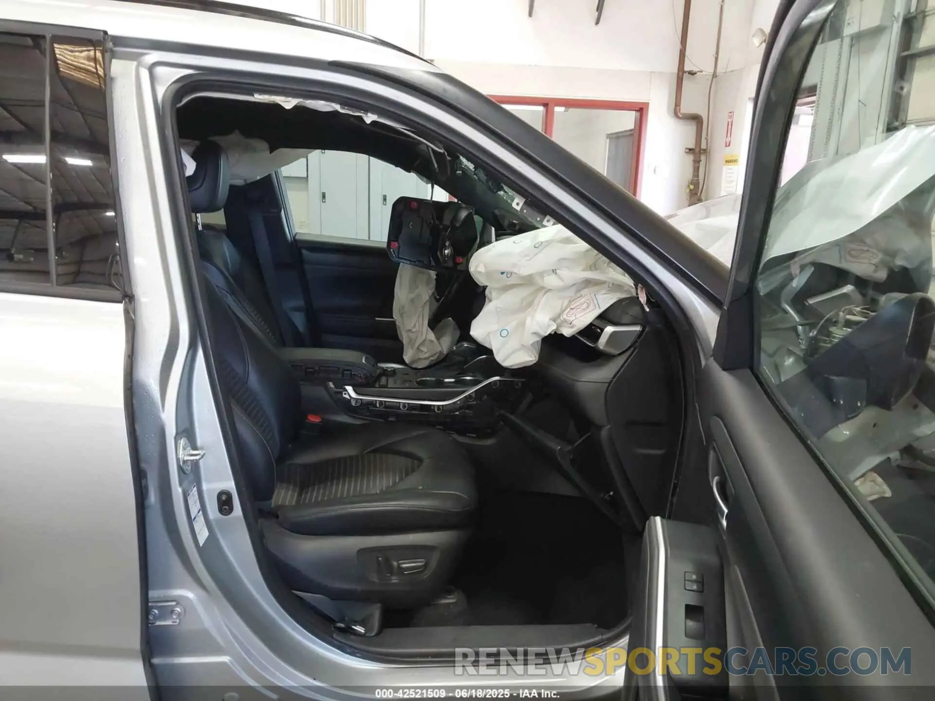 5 Фотография поврежденного автомобиля 5TDJZRBH8MS072794 TOYOTA HIGHLANDER 2021