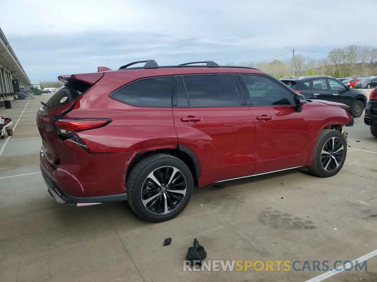 3 Photograph of a damaged car 5TDJZRBH8MS146280 TOYOTA HIGHLANDER 2021