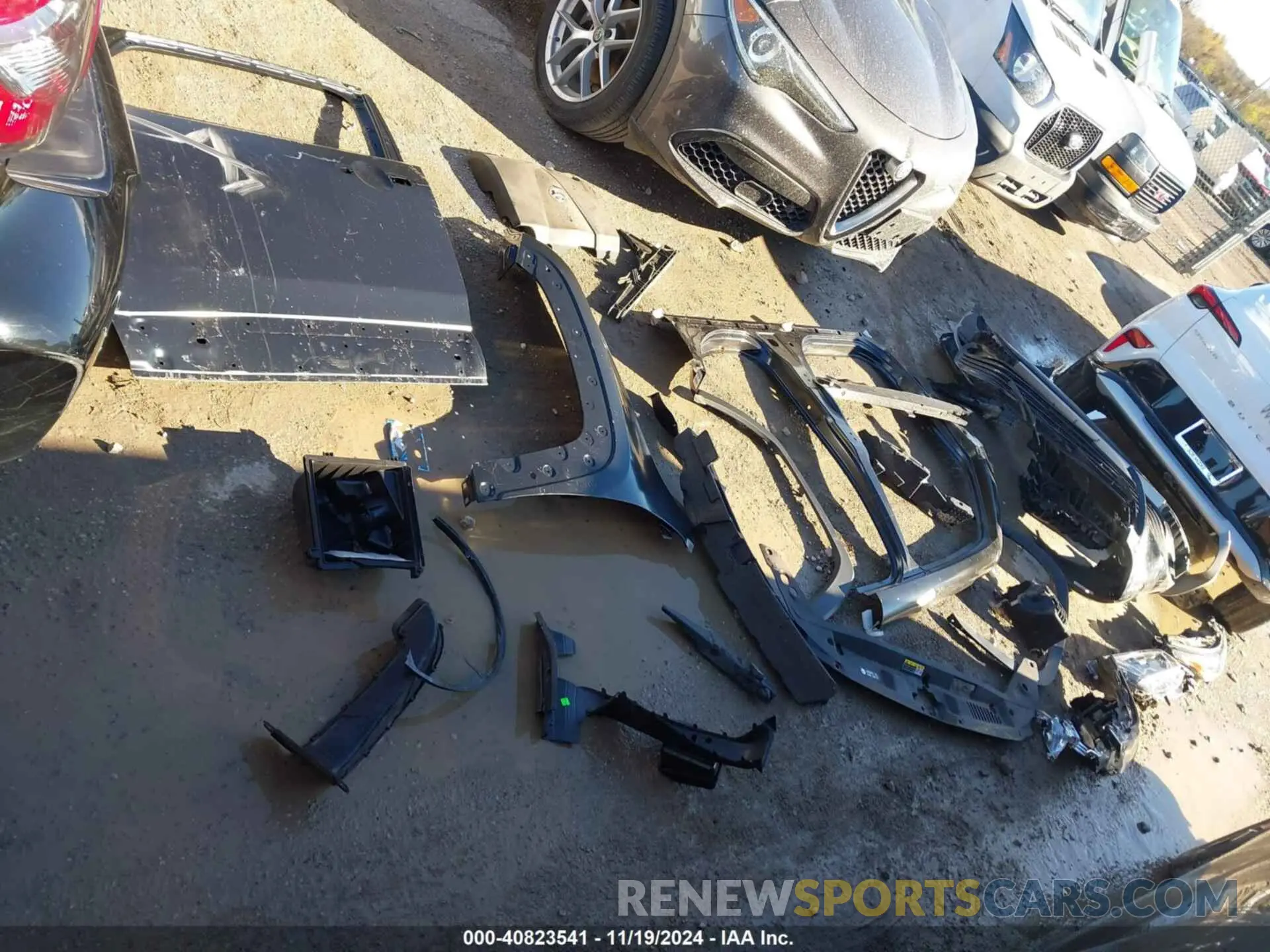 12 Photograph of a damaged car 5TDJZRBH9MS135014 TOYOTA HIGHLANDER 2021