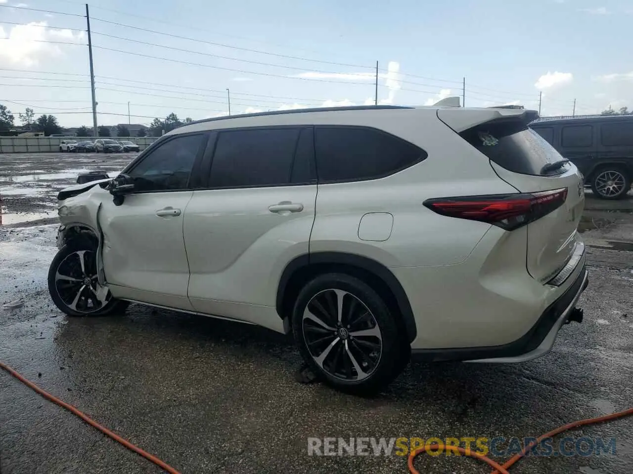 2 Photograph of a damaged car 5TDLZRAH3MS055332 TOYOTA HIGHLANDER 2021