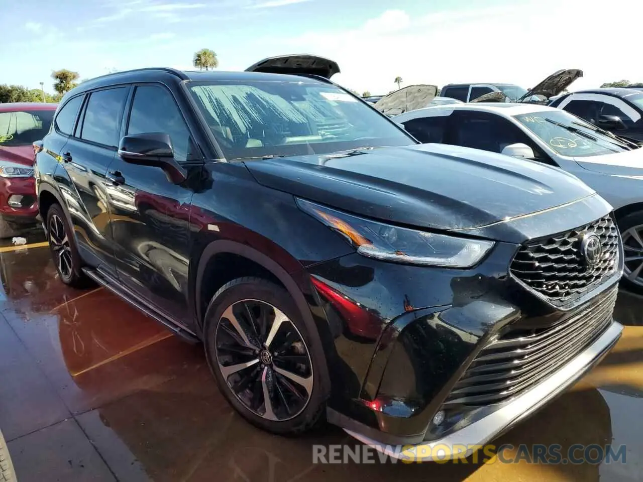 4 Photograph of a damaged car 5TDLZRAH7MS031776 TOYOTA HIGHLANDER 2021