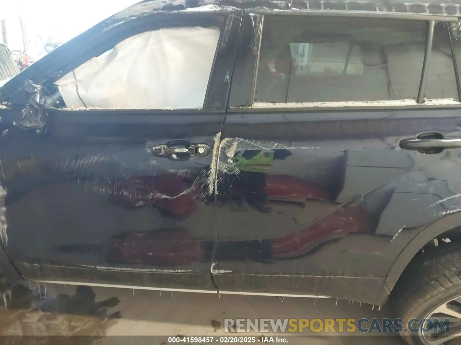15 Photograph of a damaged car 5TDLZRAH9MS064231 TOYOTA HIGHLANDER 2021