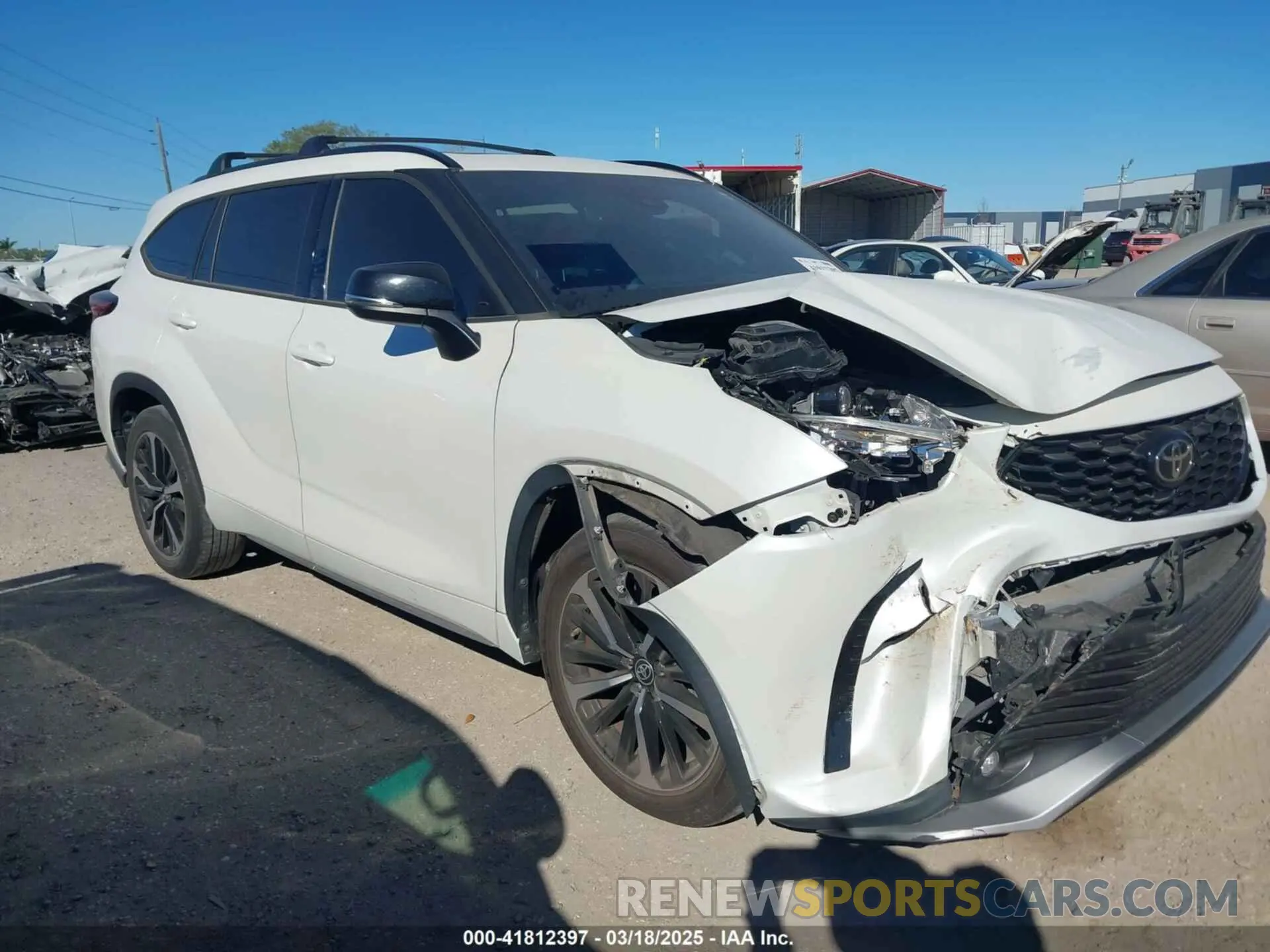 1 Photograph of a damaged car 5TDLZRAHXMS048670 TOYOTA HIGHLANDER 2021