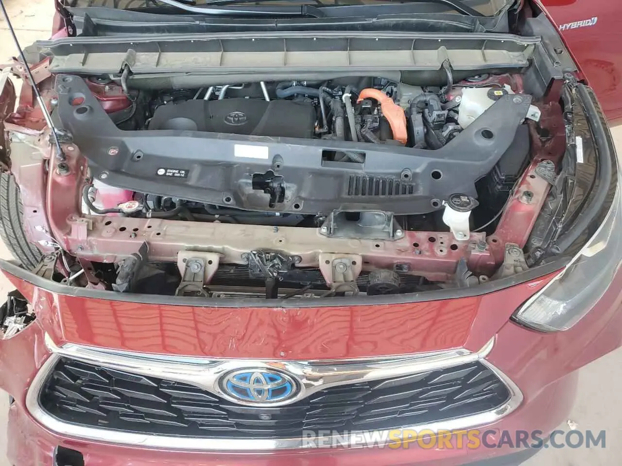 12 Photograph of a damaged car 5TDXBRCH1MS068647 TOYOTA HIGHLANDER 2021