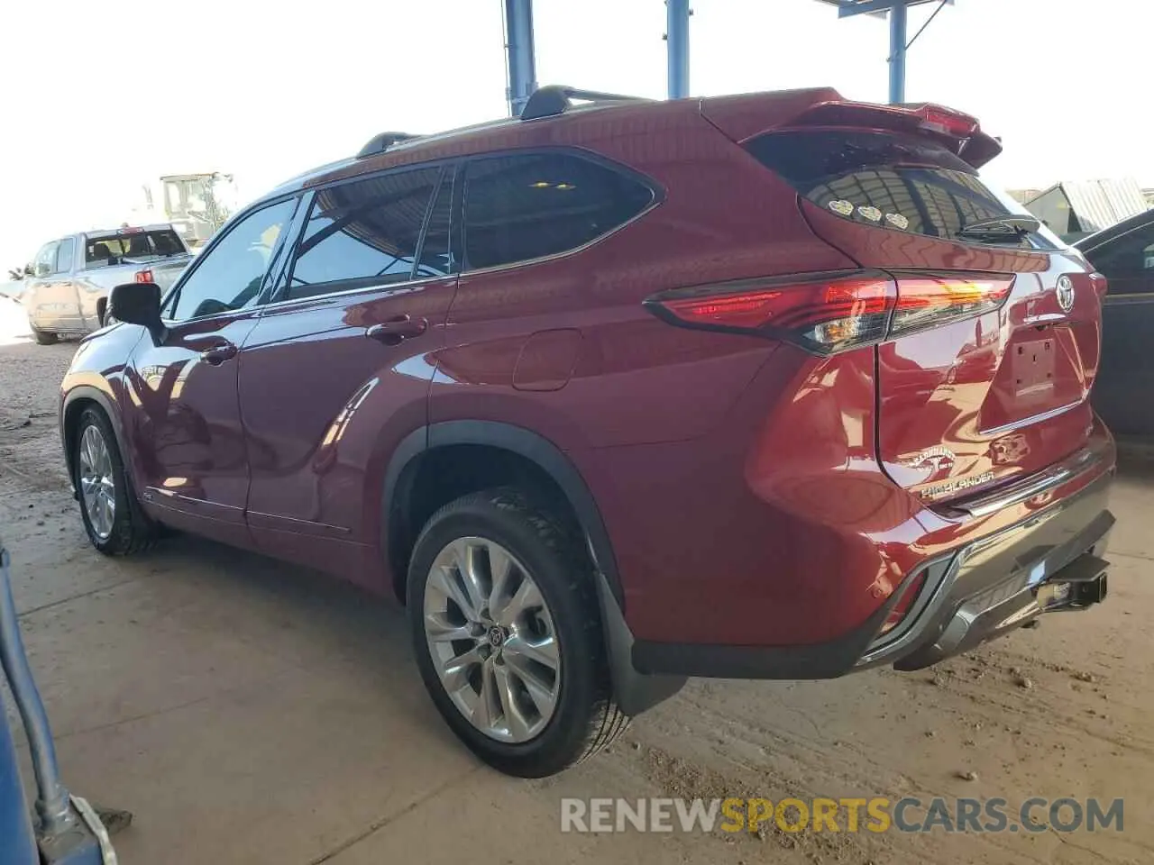 2 Photograph of a damaged car 5TDXBRCH1MS068647 TOYOTA HIGHLANDER 2021