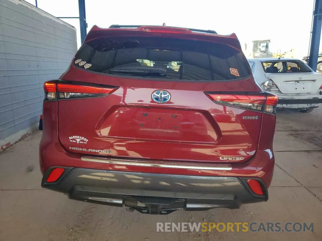 6 Photograph of a damaged car 5TDXBRCH1MS068647 TOYOTA HIGHLANDER 2021