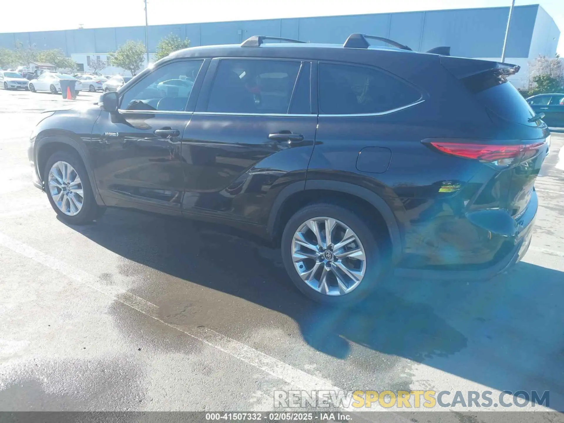 3 Фотография поврежденного автомобиля 5TDYARAH8MS006883 TOYOTA HIGHLANDER 2021