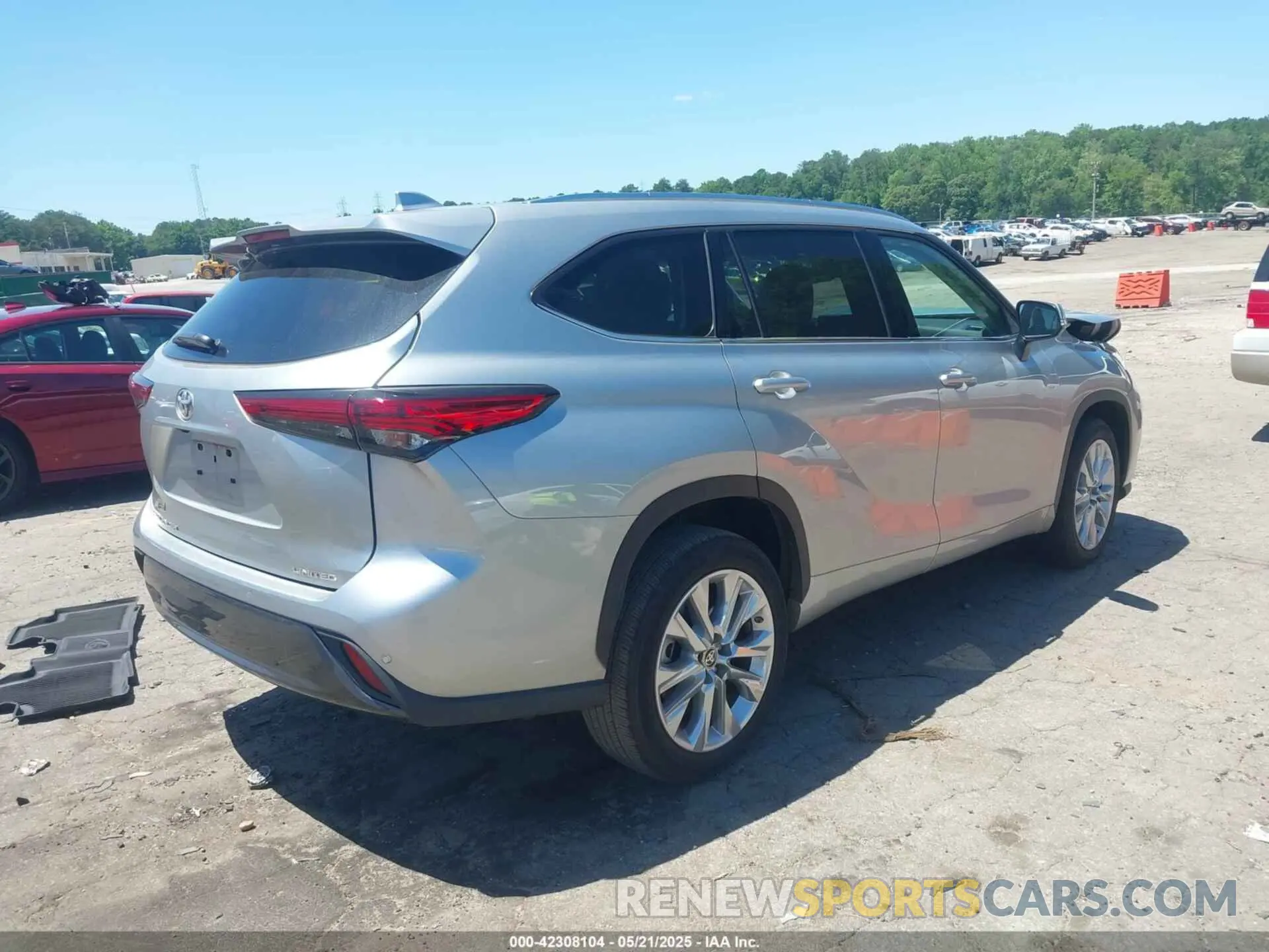 4 Фотография поврежденного автомобиля 5TDYZRAH0MS089945 TOYOTA HIGHLANDER 2021