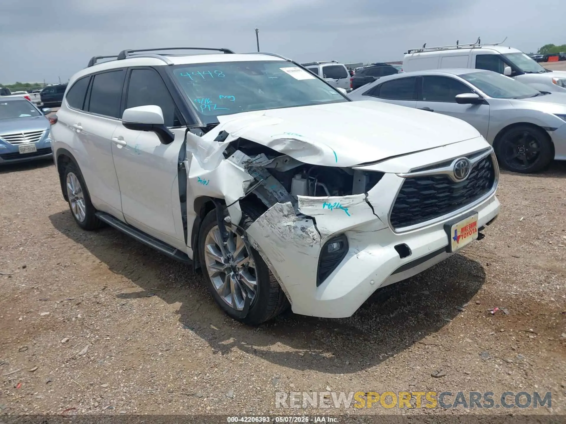 1 Photograph of a damaged car 5TDYZRAH2MS525873 TOYOTA HIGHLANDER 2021
