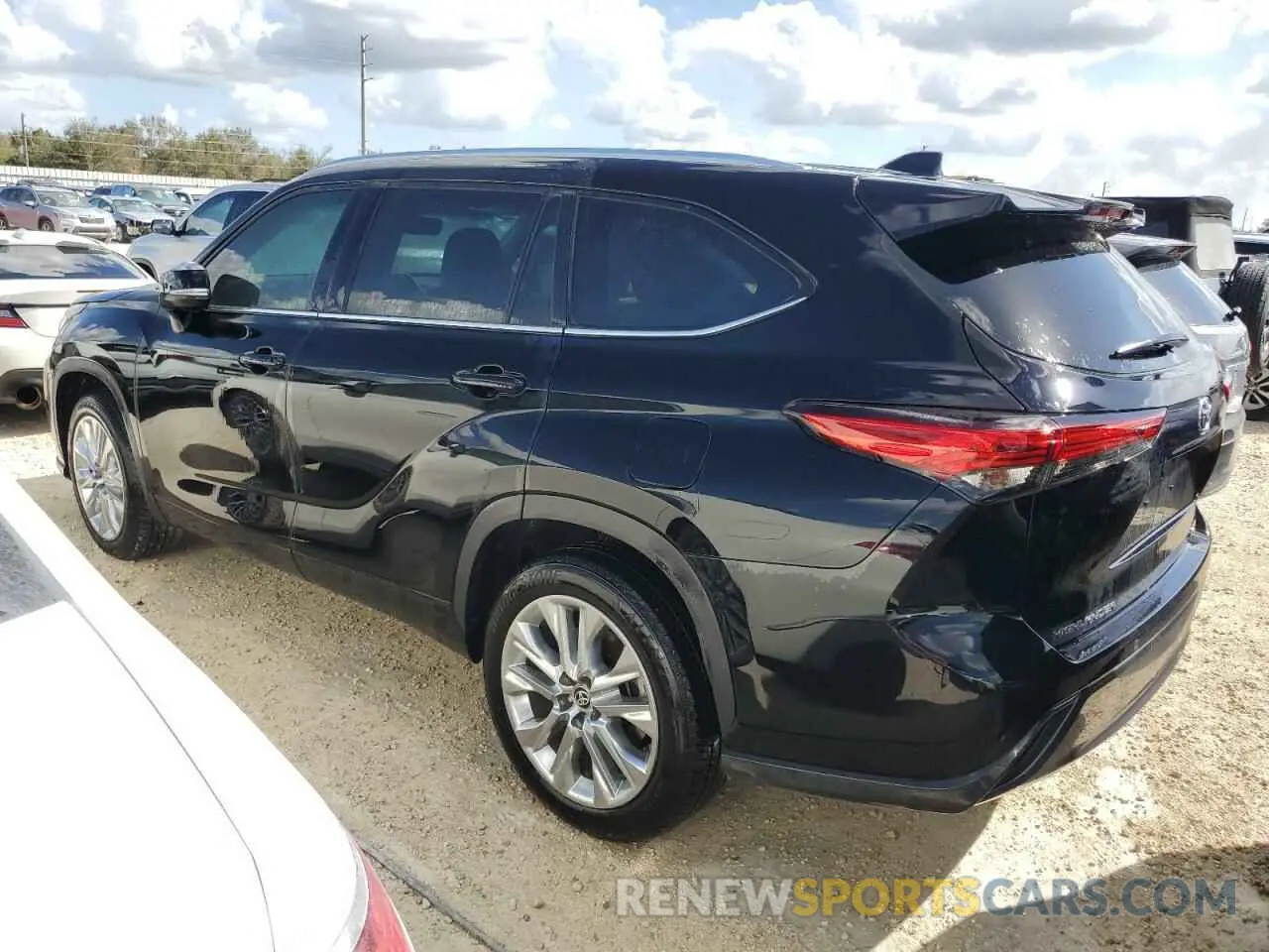 2 Фотография поврежденного автомобиля 5TDYZRAH7MS037468 TOYOTA HIGHLANDER 2021