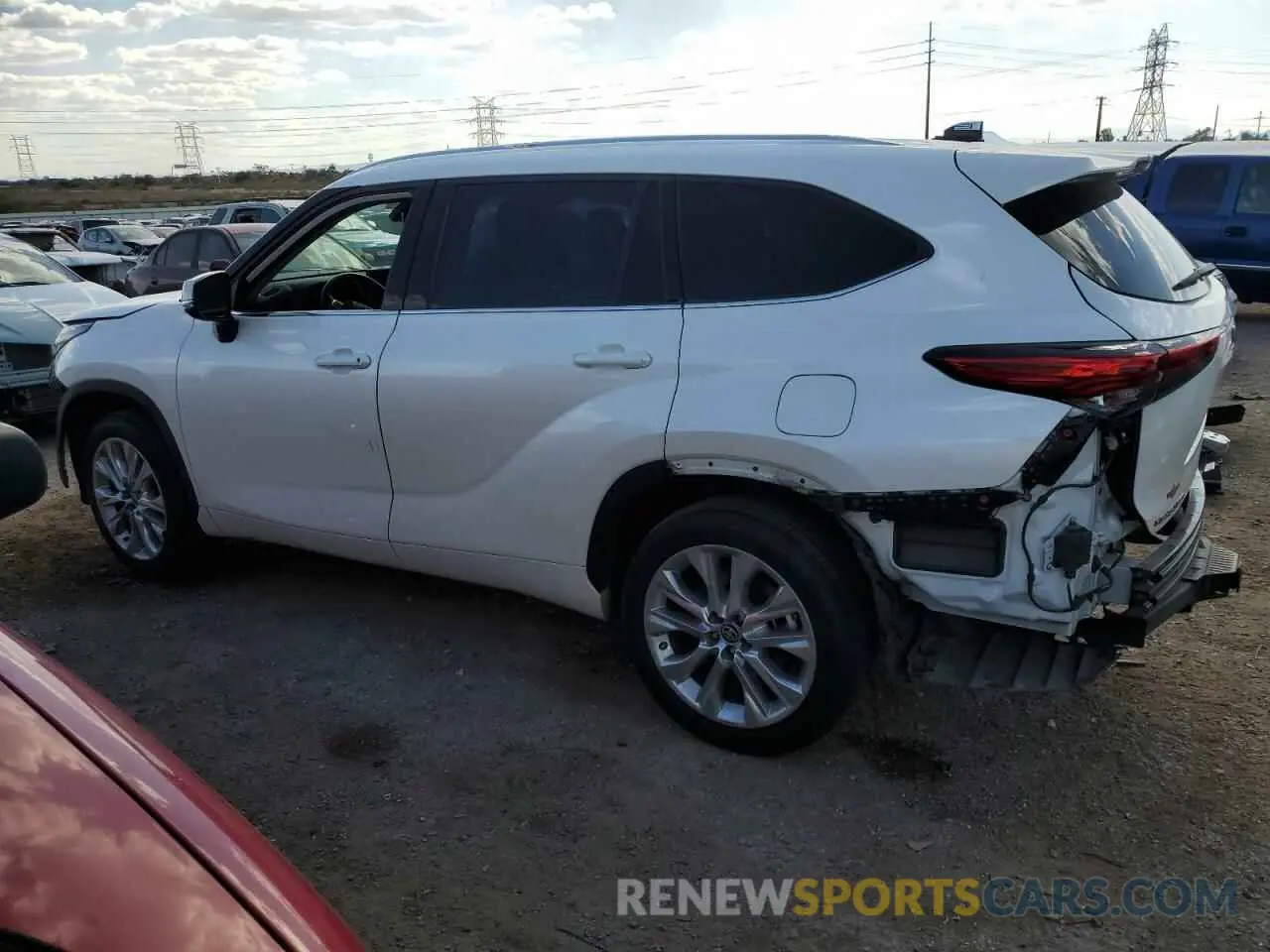 2 Photograph of a damaged car 5TDYZRAH7MS077324 TOYOTA HIGHLANDER 2021