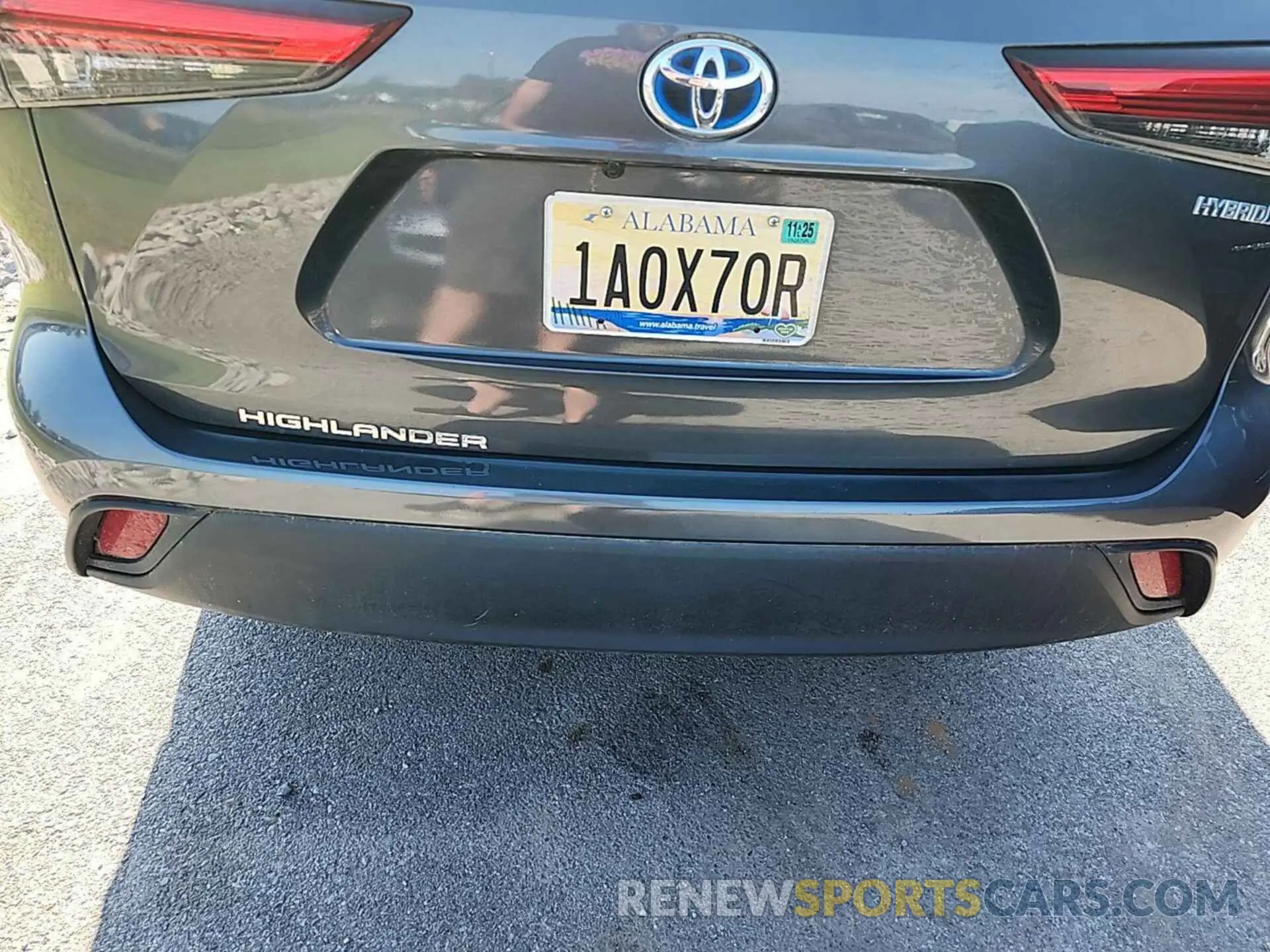 22 Photograph of a damaged car 5TDZARAH8MS507213 TOYOTA HIGHLANDER 2021