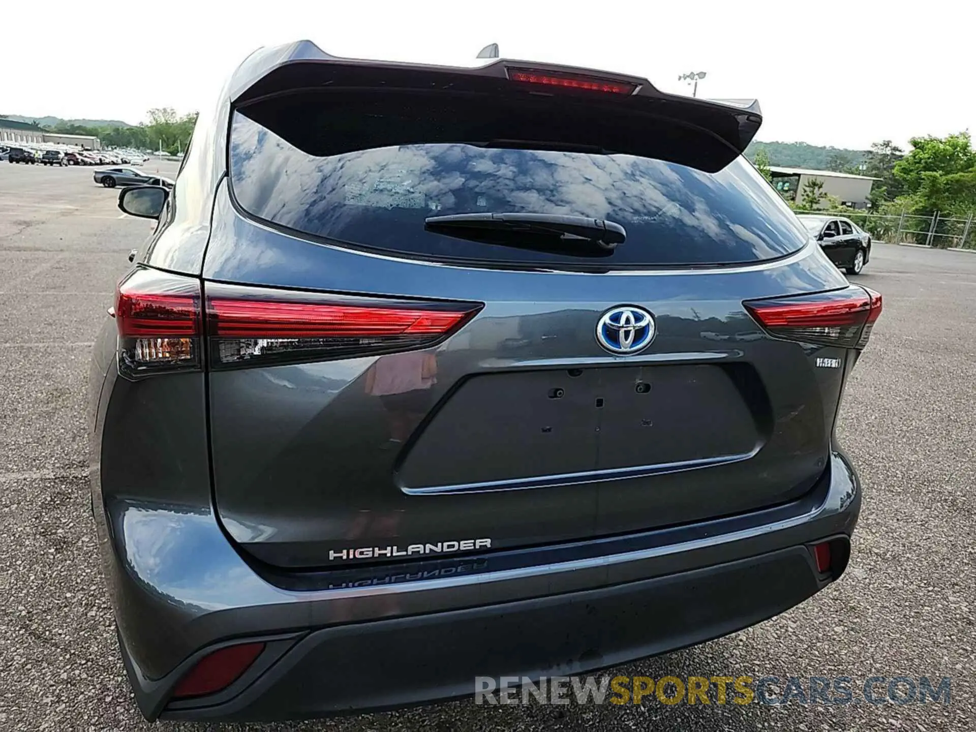 5 Photograph of a damaged car 5TDZARAH8MS507213 TOYOTA HIGHLANDER 2021