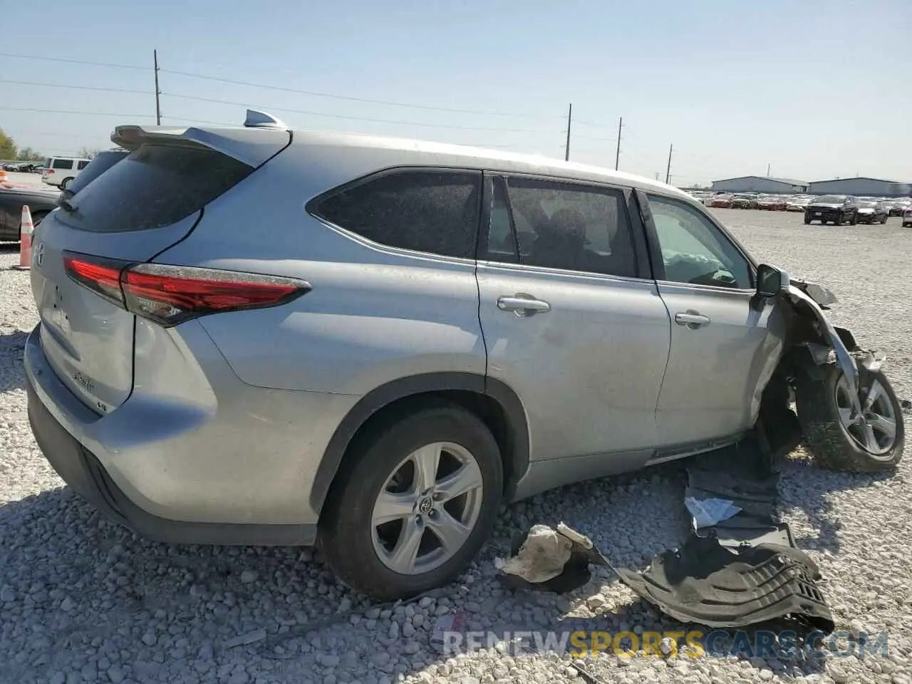 3 Photograph of a damaged car 5TDZZRAH2MS515896 TOYOTA HIGHLANDER 2021
