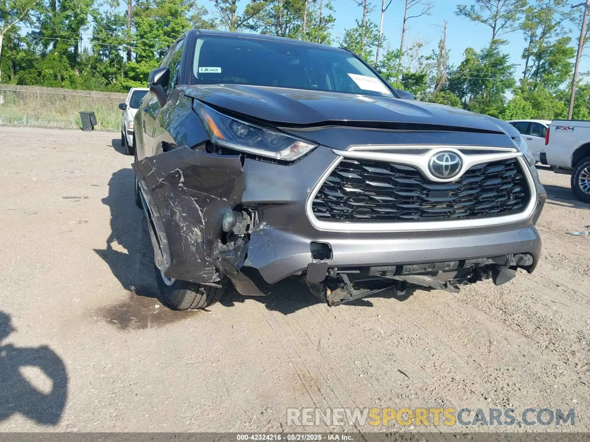 6 Photograph of a damaged car 5TDZZRAH4MS068164 TOYOTA HIGHLANDER 2021