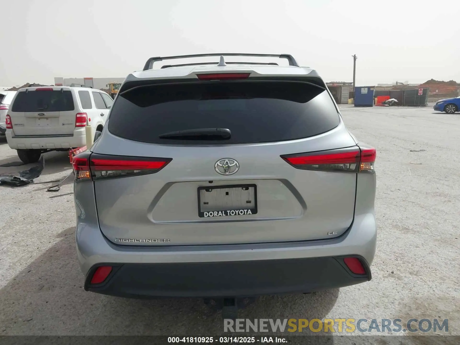 16 Photograph of a damaged car 5TDZZRAH4MS070514 TOYOTA HIGHLANDER 2021