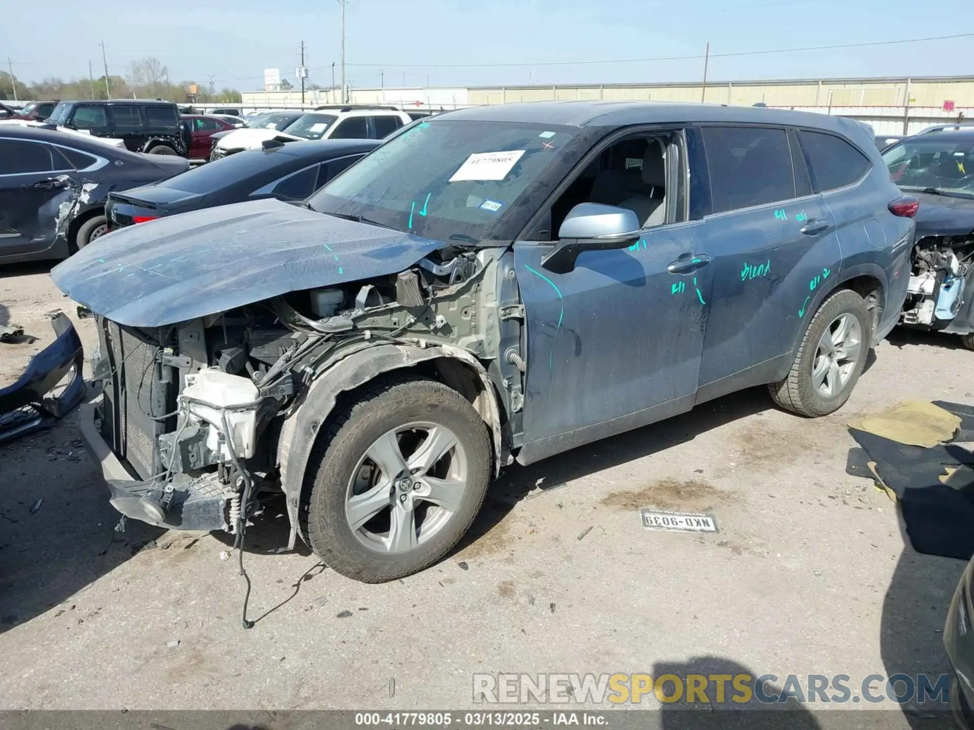 2 Photograph of a damaged car 5TDZZRAH6MS034453 TOYOTA HIGHLANDER 2021