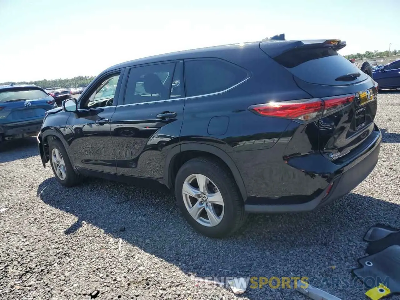 2 Photograph of a damaged car 5TDZZRAH8MS515126 TOYOTA HIGHLANDER 2021