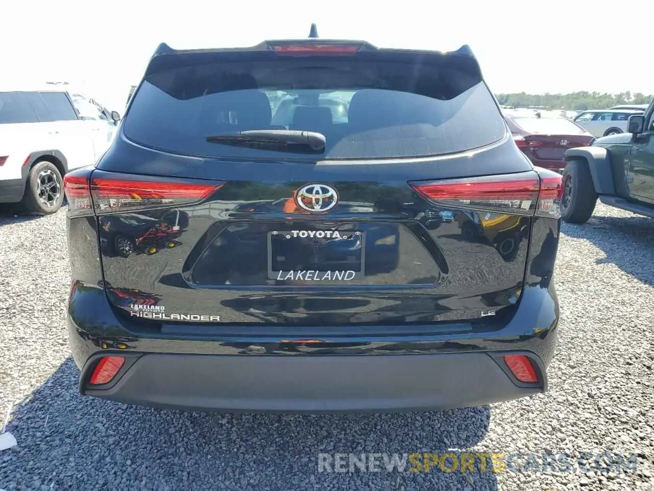 6 Photograph of a damaged car 5TDZZRAH8MS515126 TOYOTA HIGHLANDER 2021